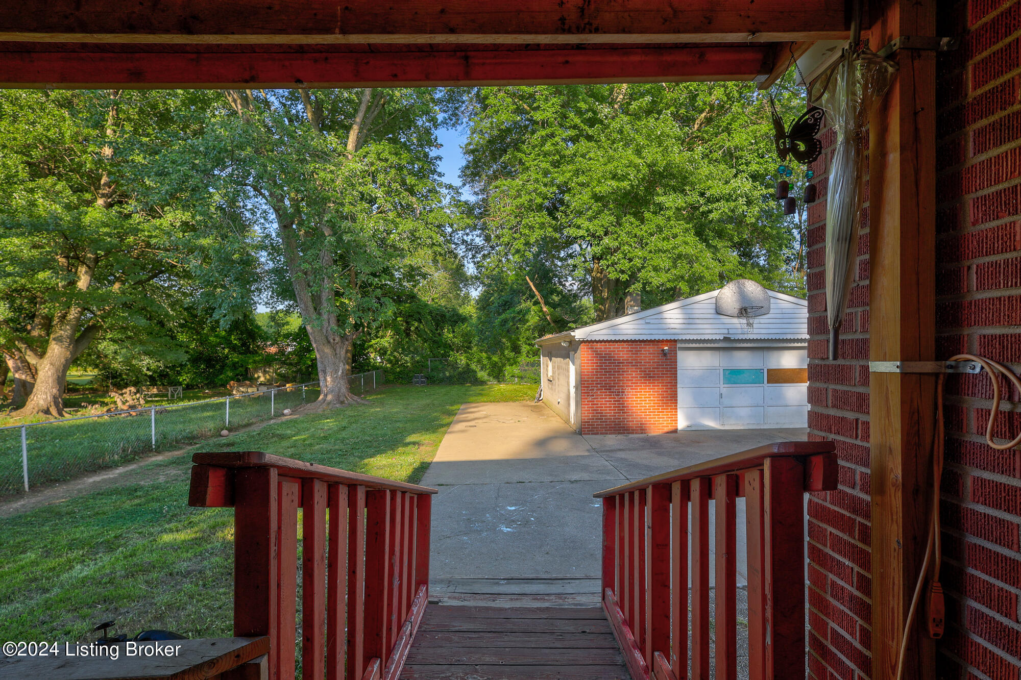 5521 Minyard Dr
