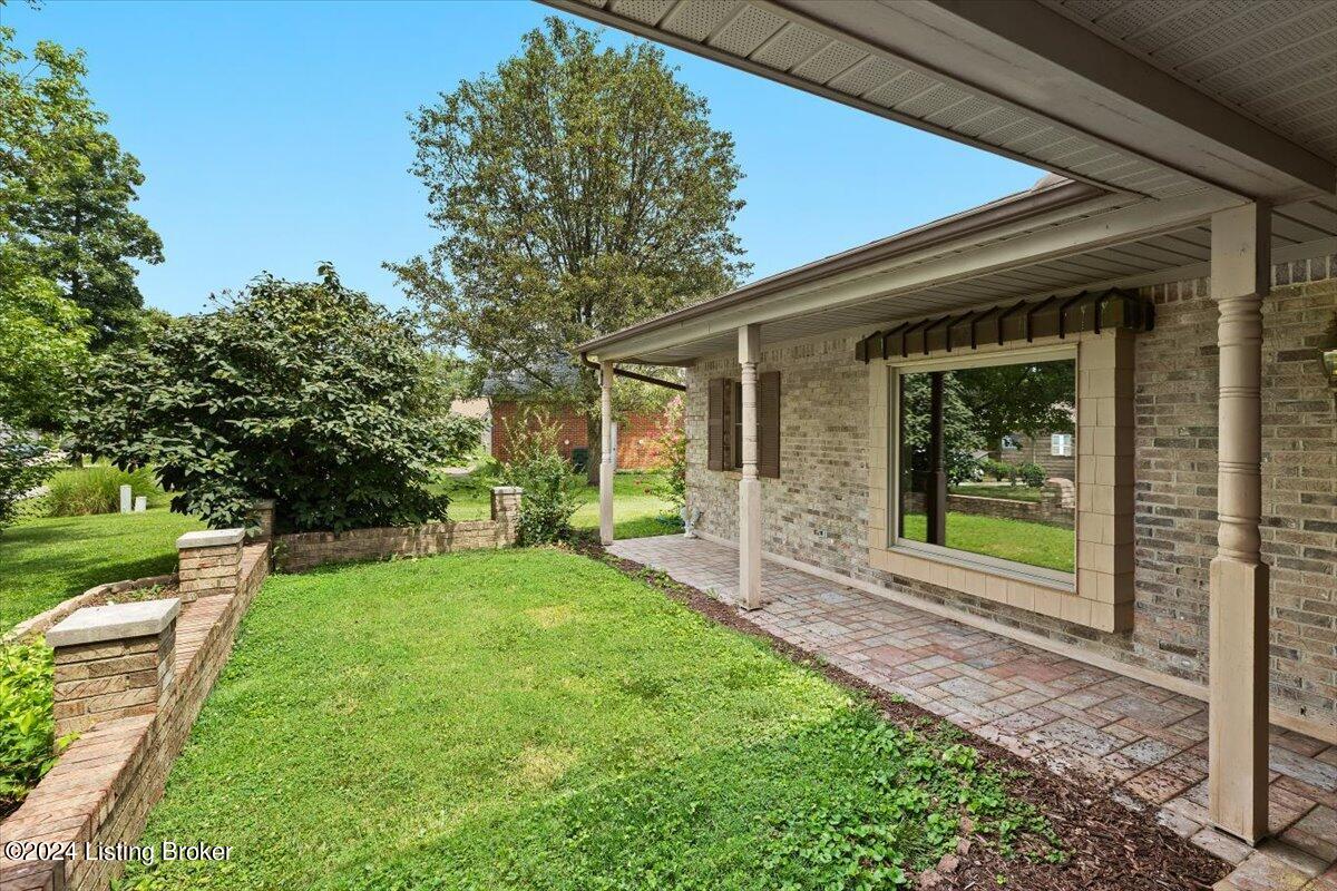 7607 Newton Ct