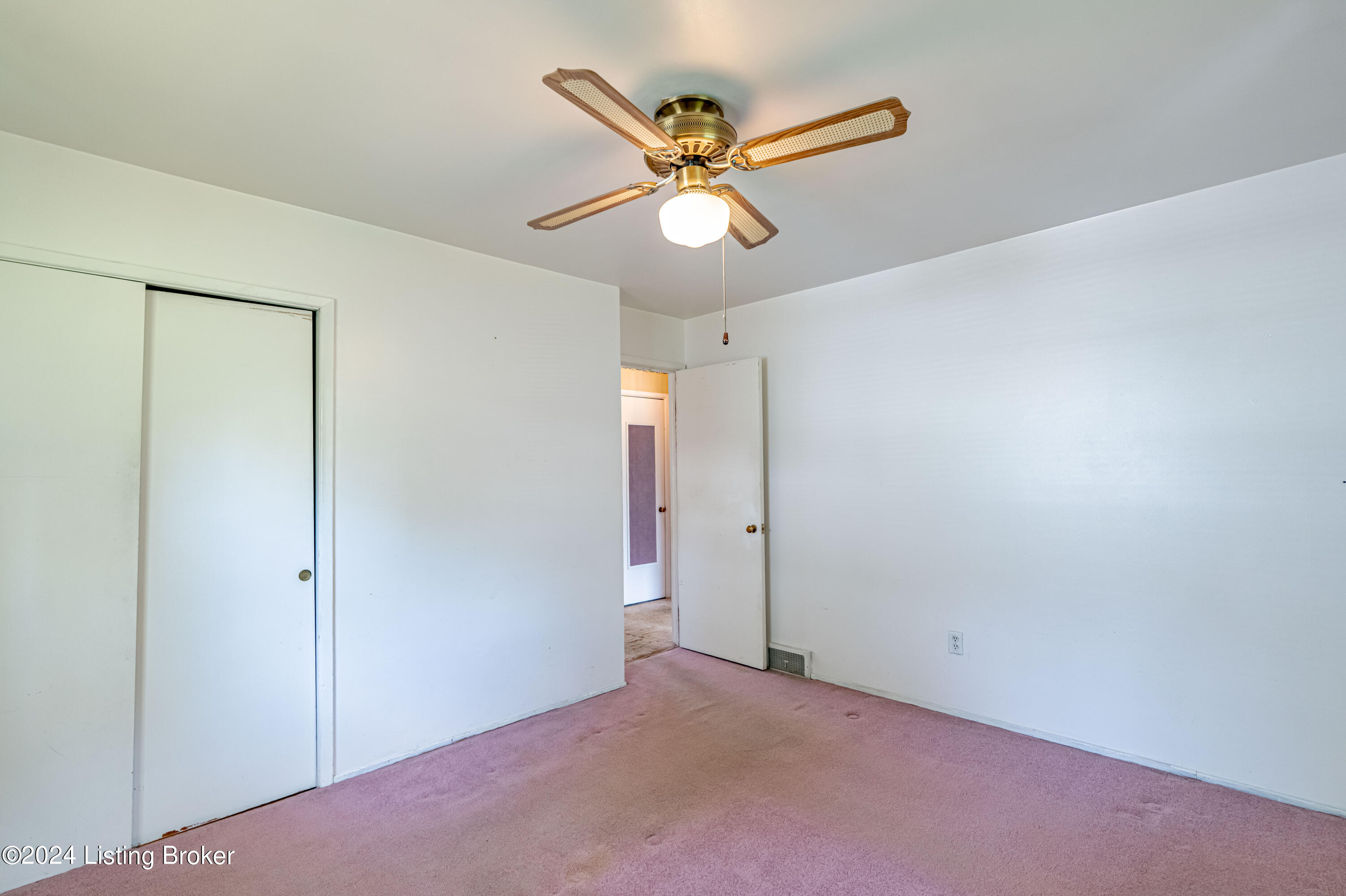 308 W Southside Ct