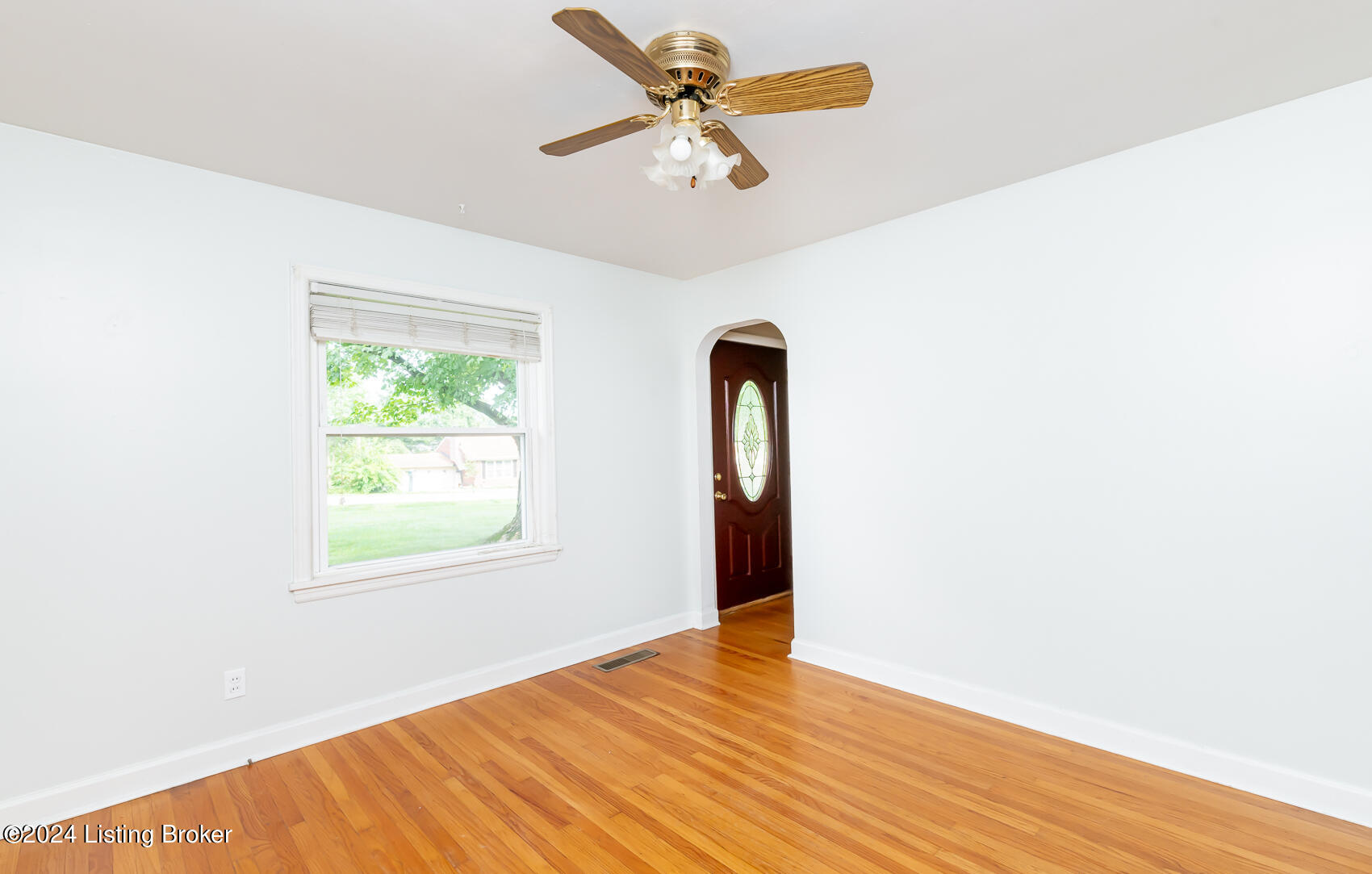 9010 Fern Creek Rd