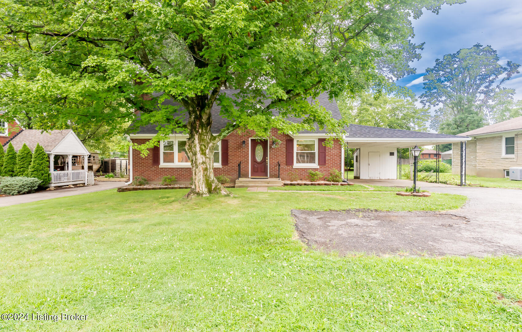 9010 Fern Creek Rd