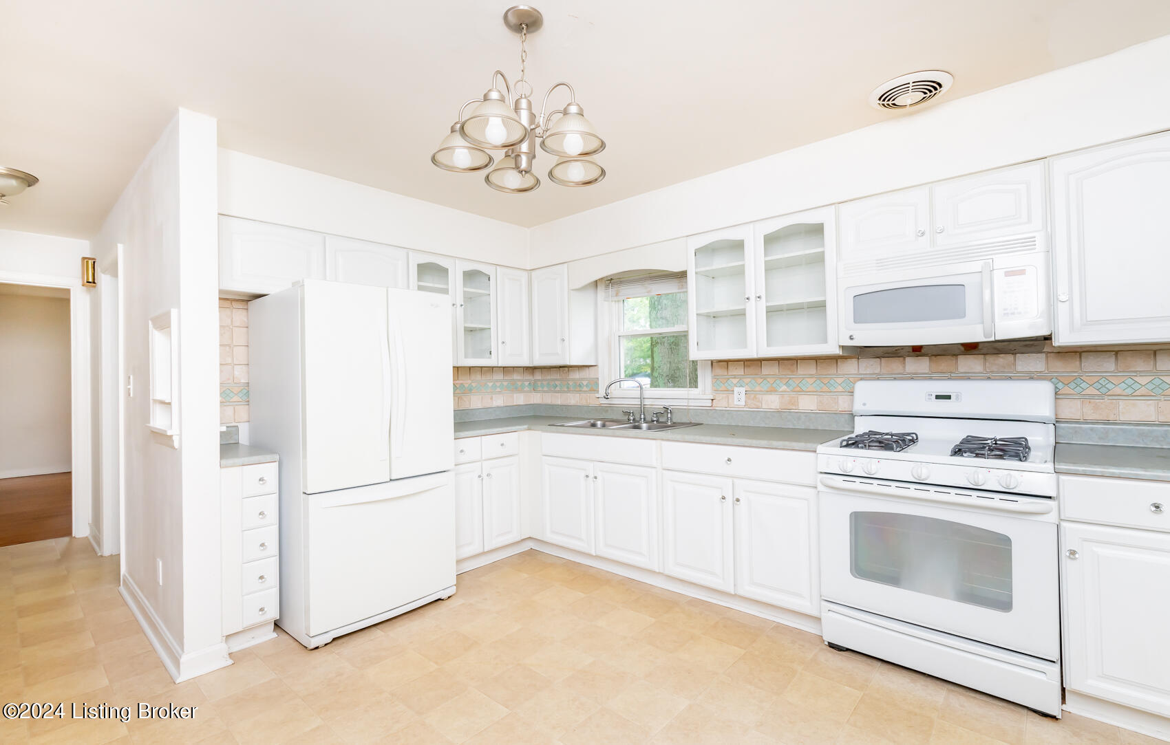 9010 Fern Creek Rd