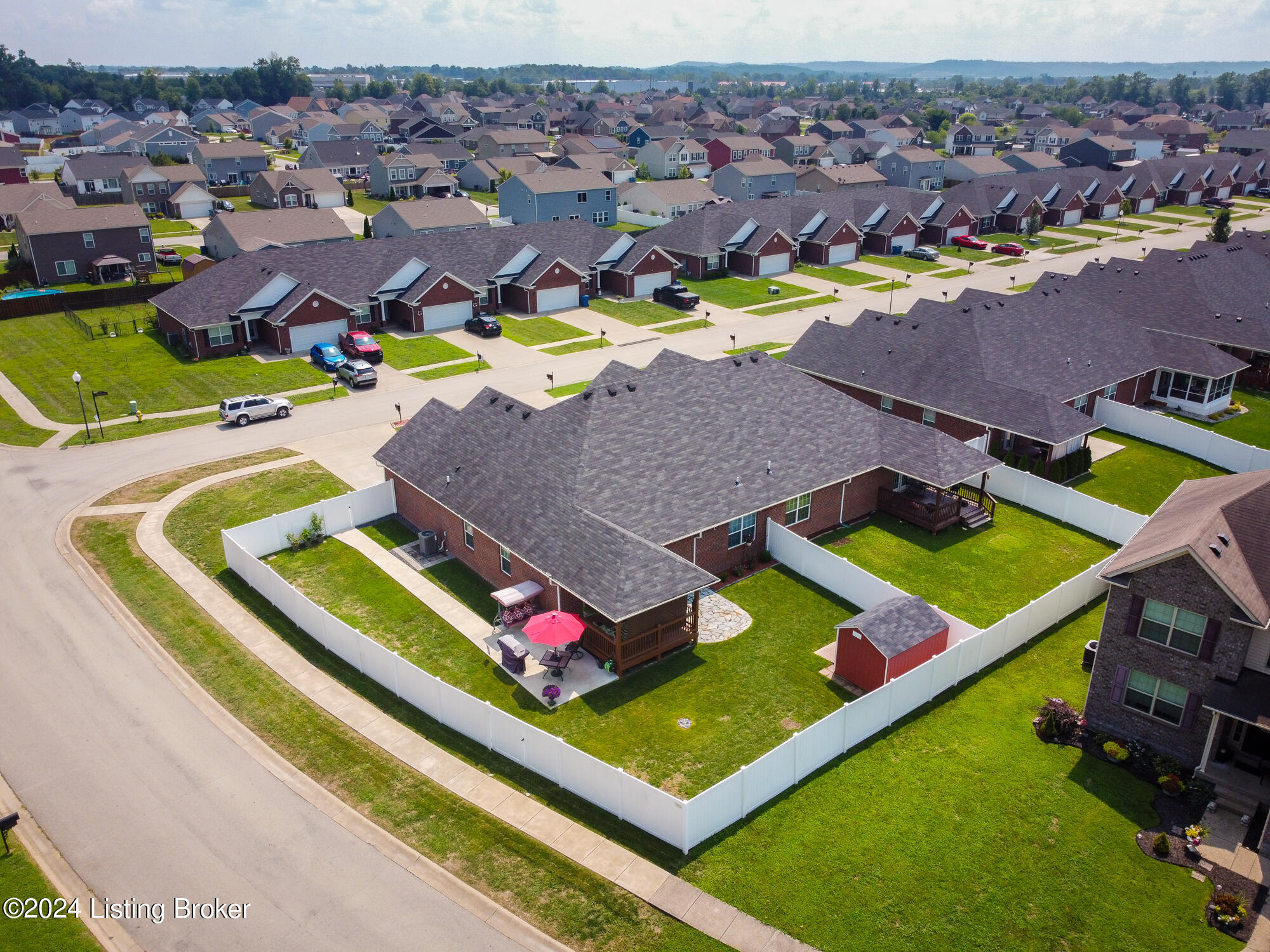 503 Villa Ln