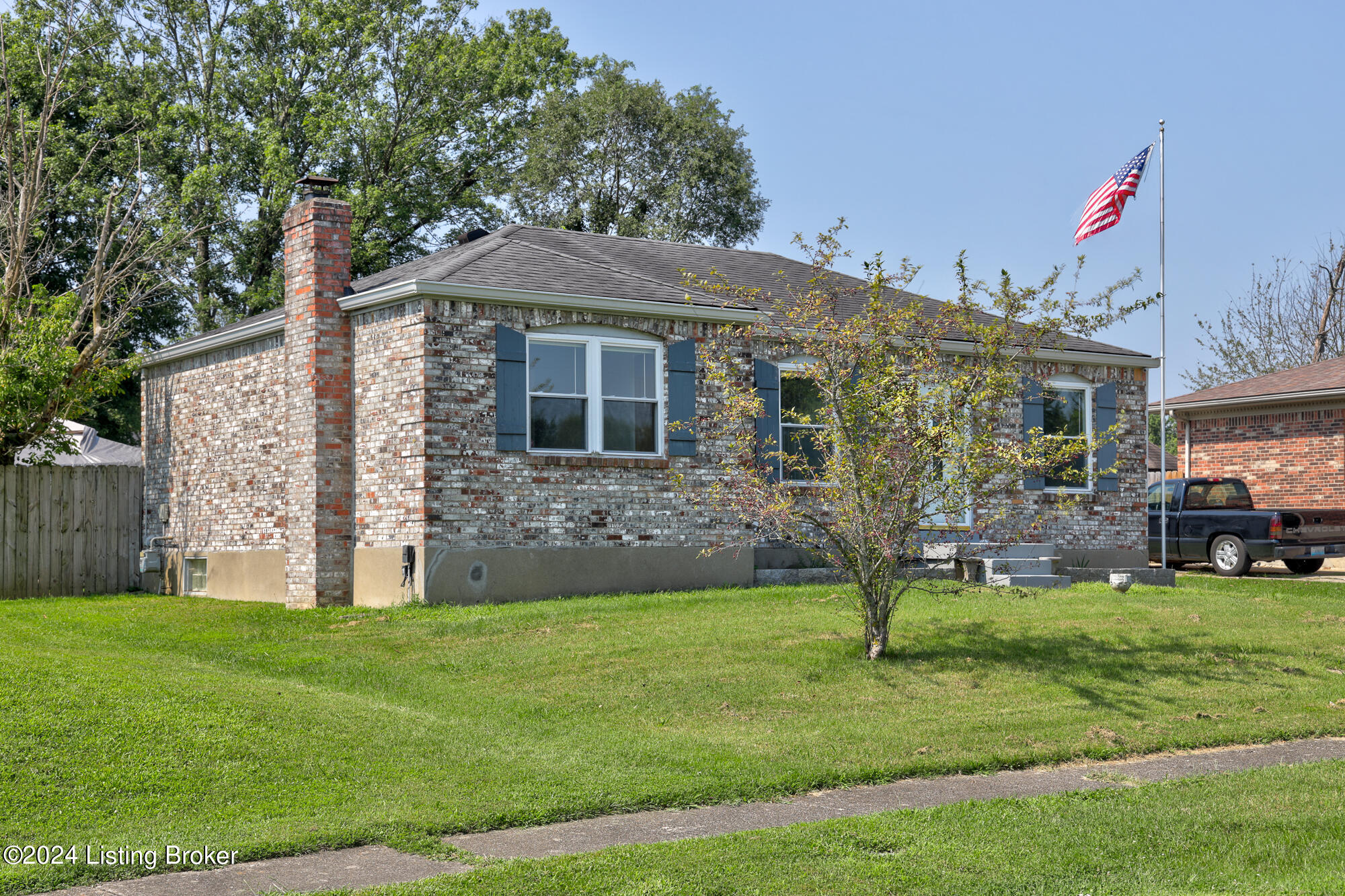 6114 Kirkwood Ct