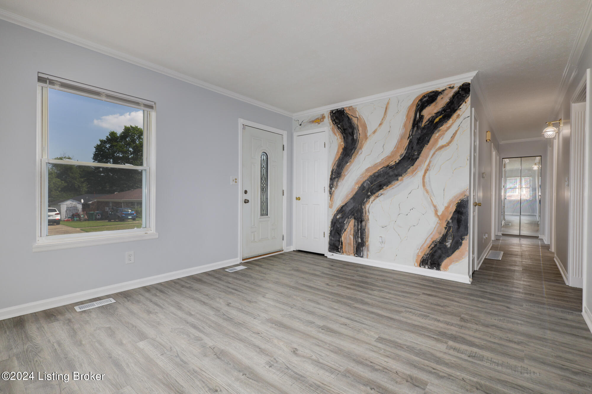 6114 Kirkwood Ct