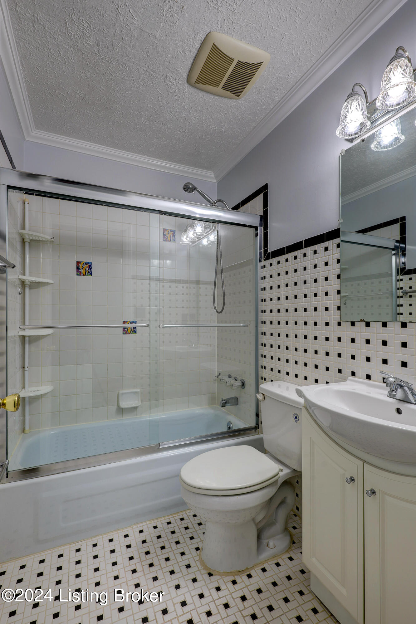 6114 Kirkwood Ct