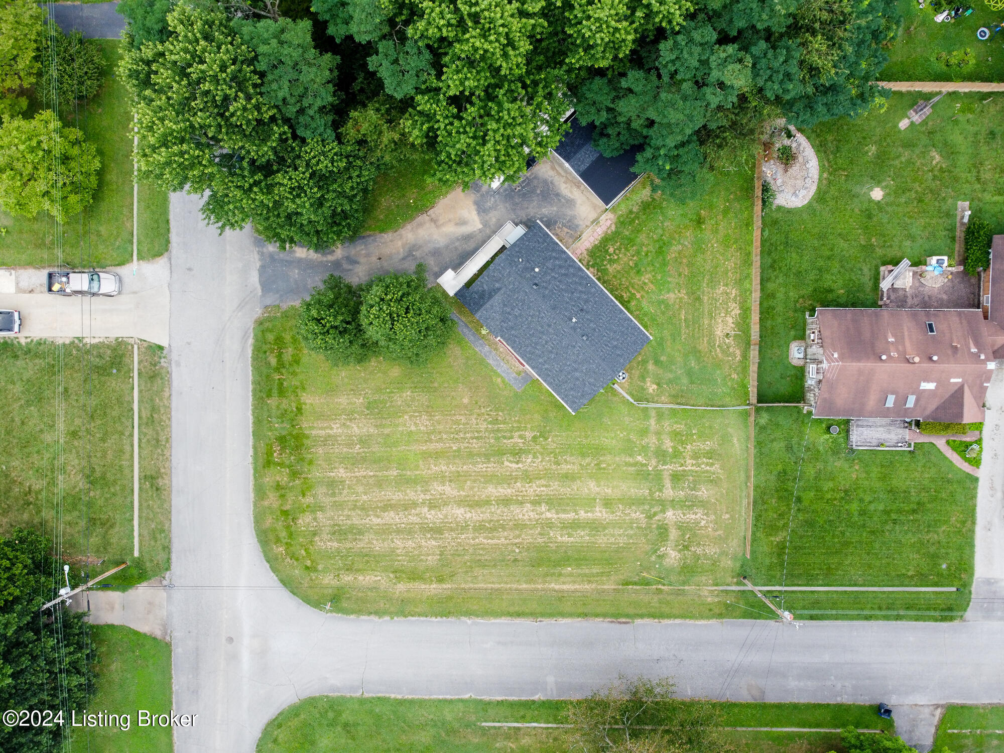 9213 Cornflower Rd