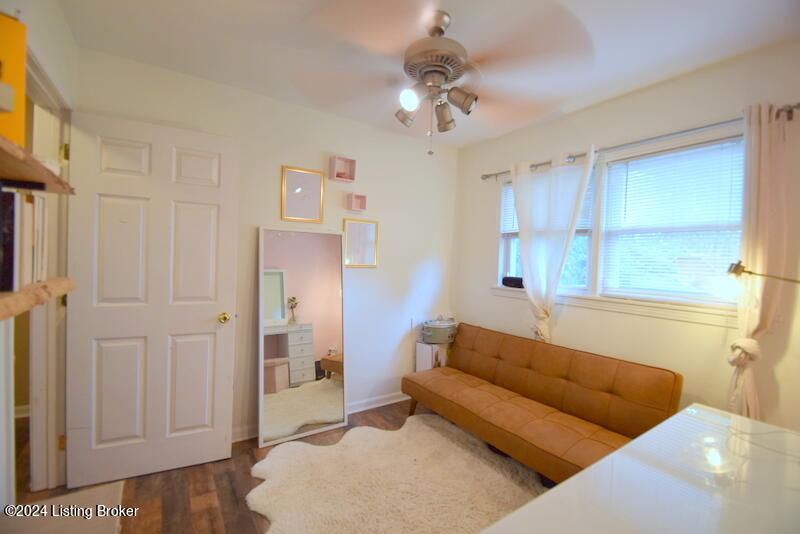 7402 Michael Dr