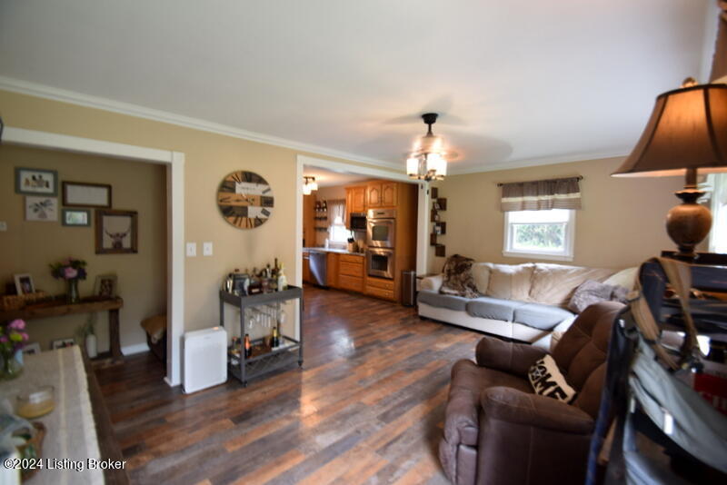 7402 Michael Dr