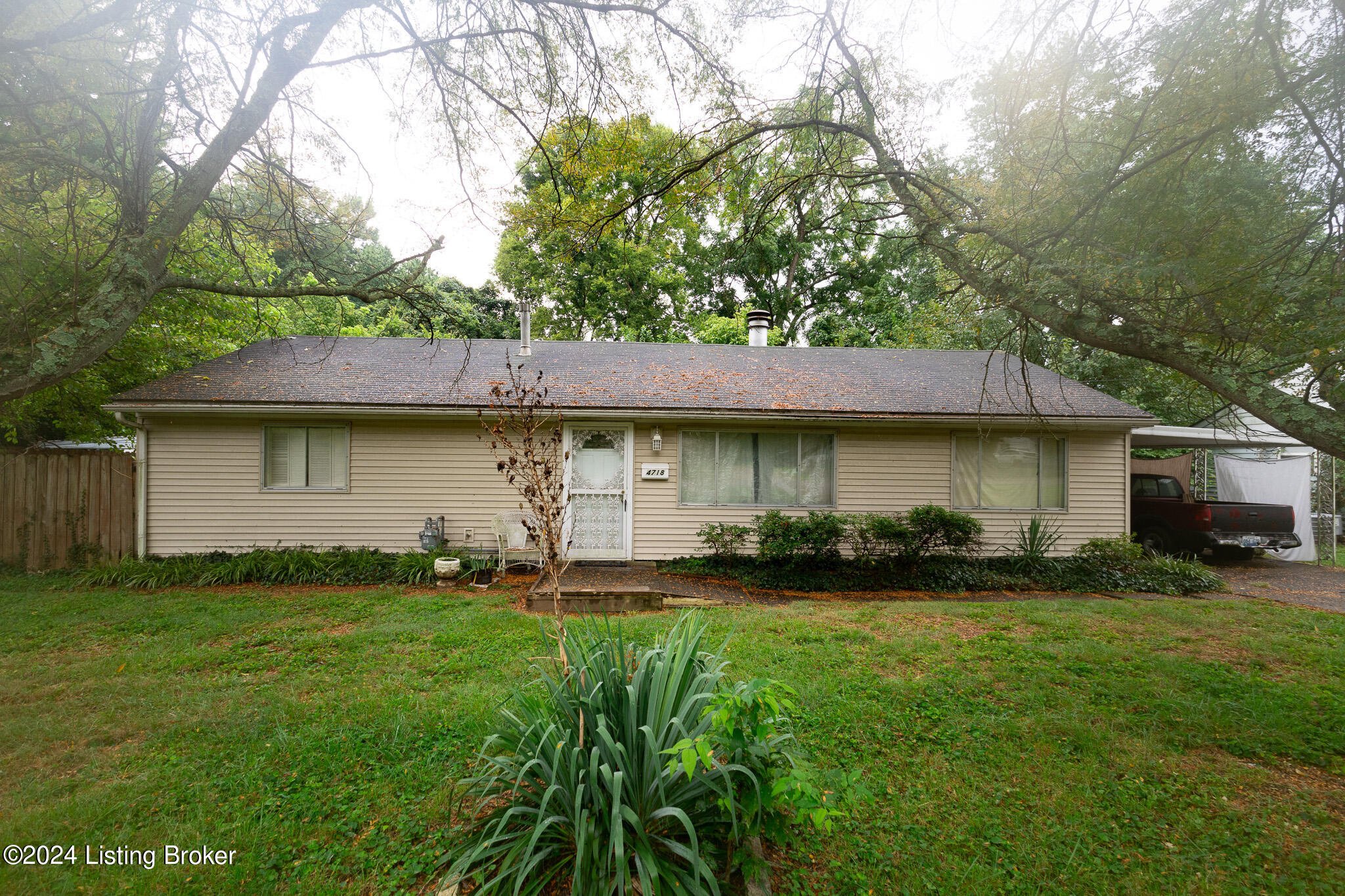 4718 Granada Dr