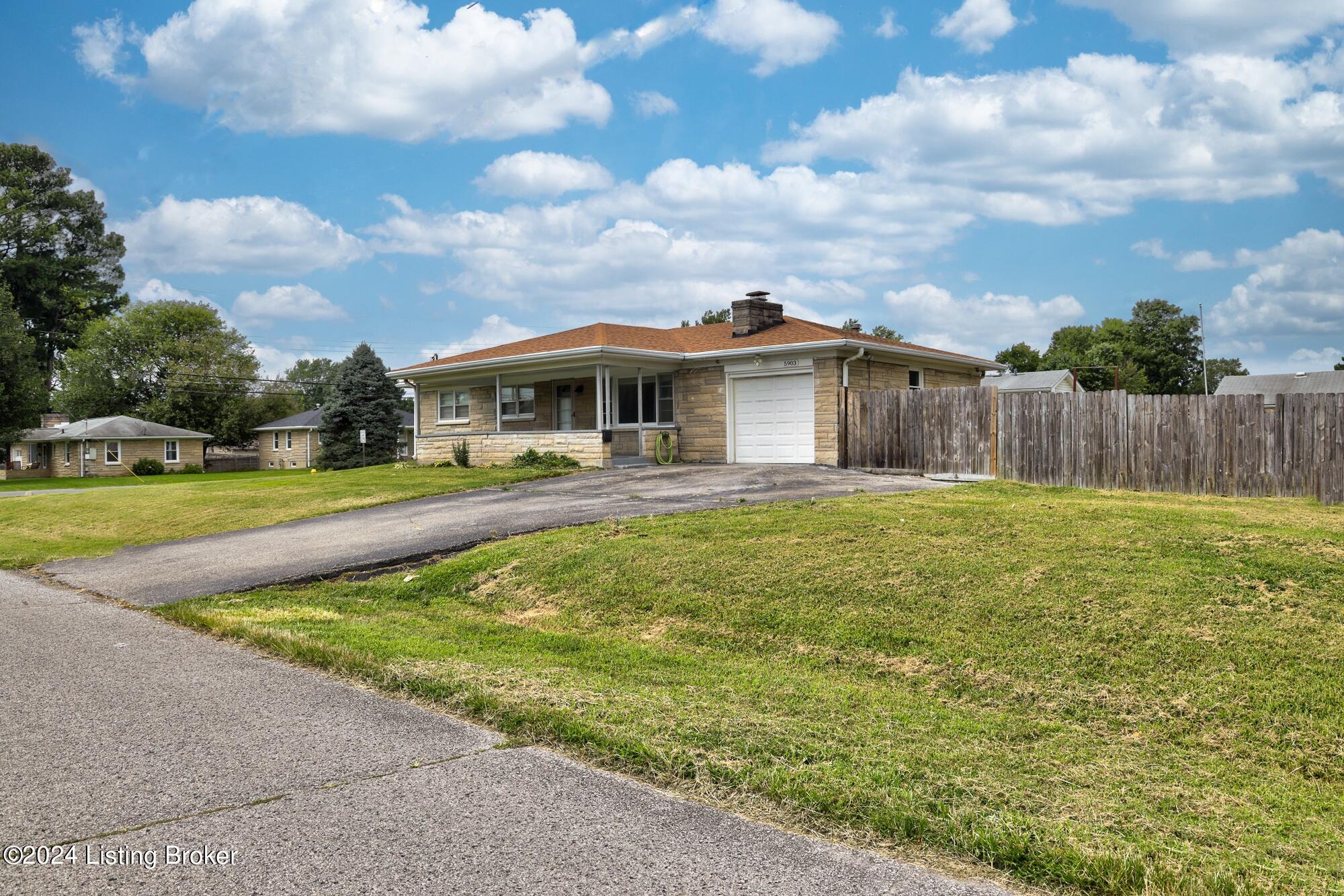 5903 Jessamine Ln