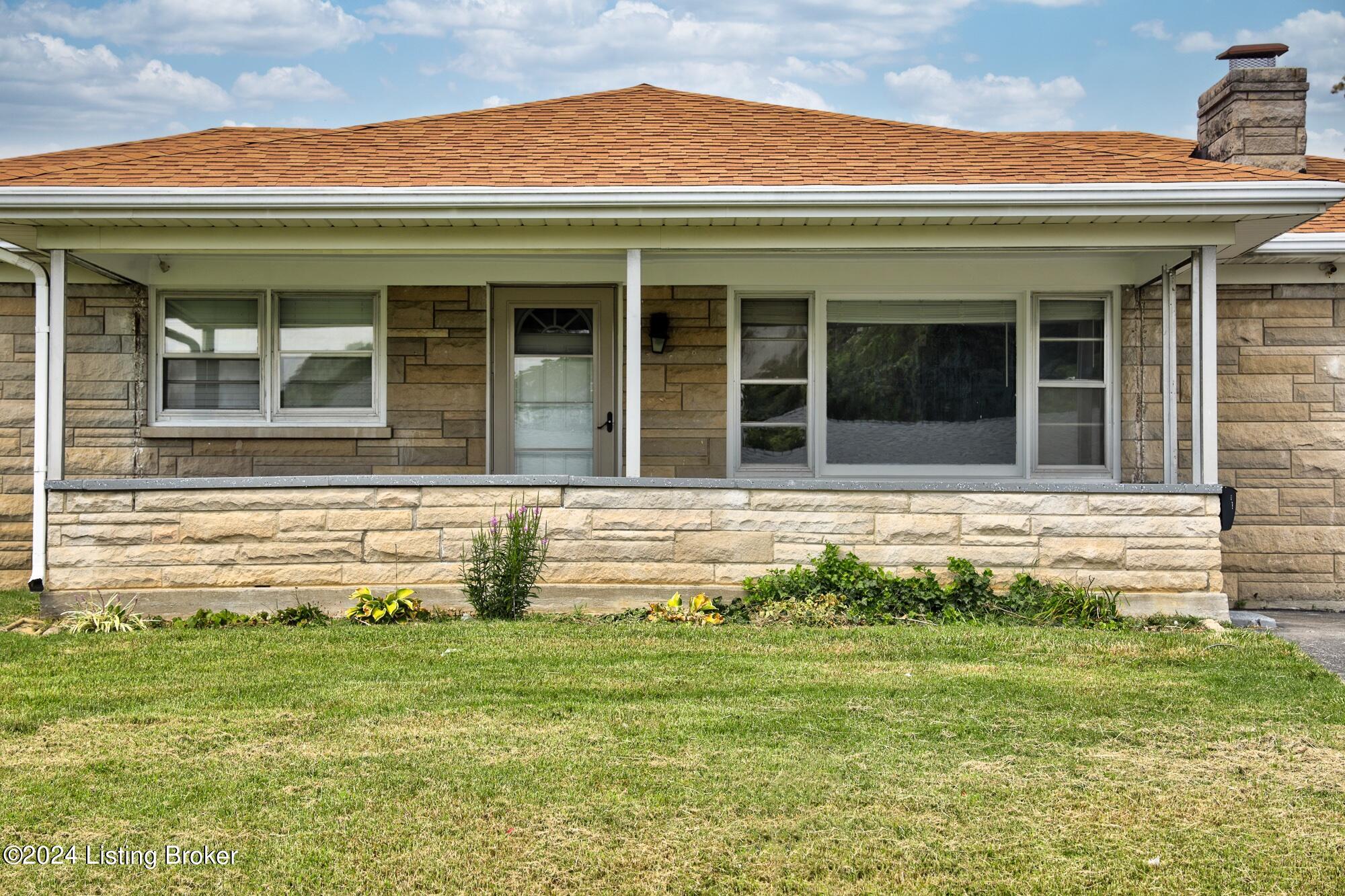 5903 Jessamine Ln