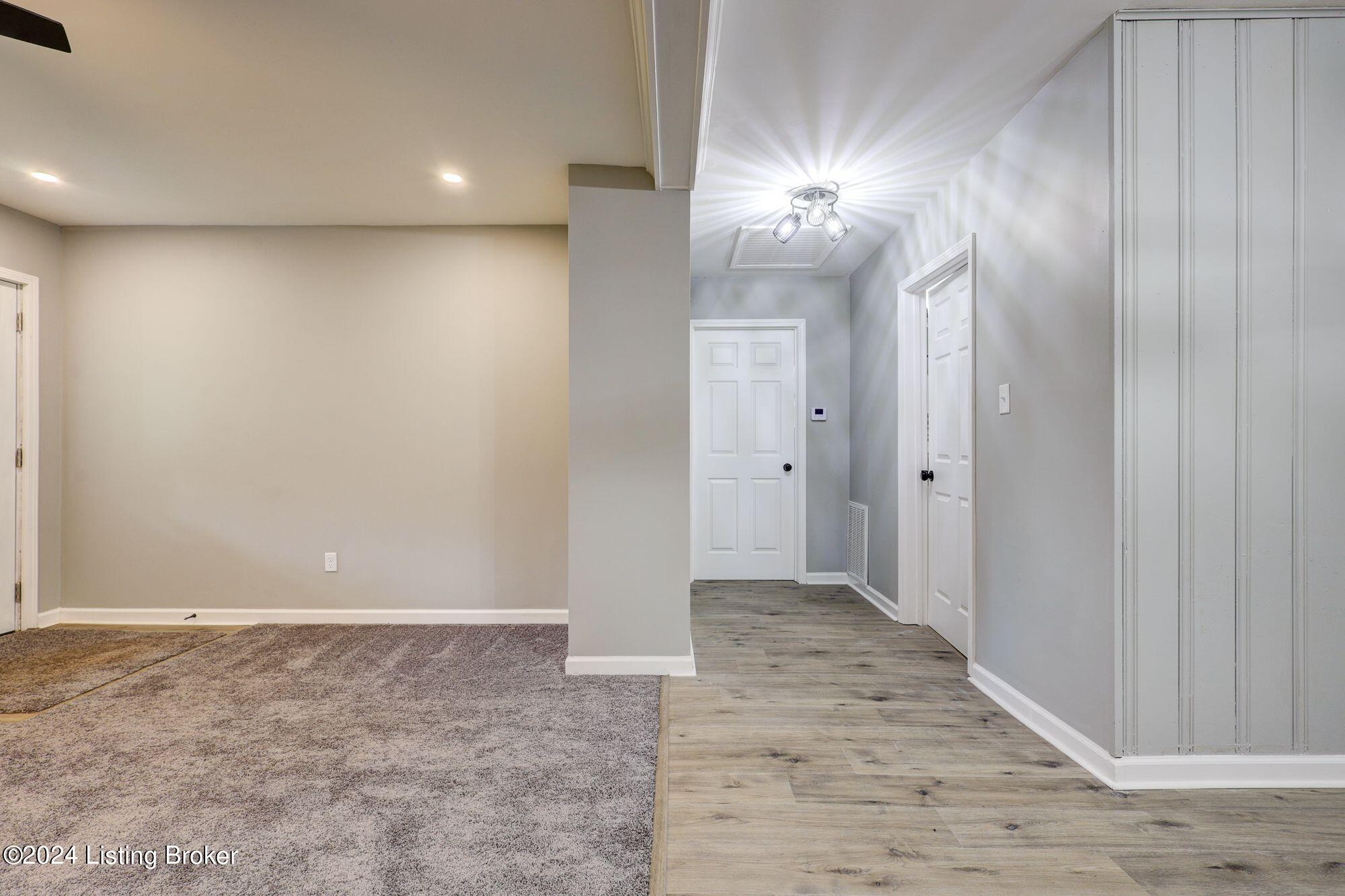 3810 Susan Ln