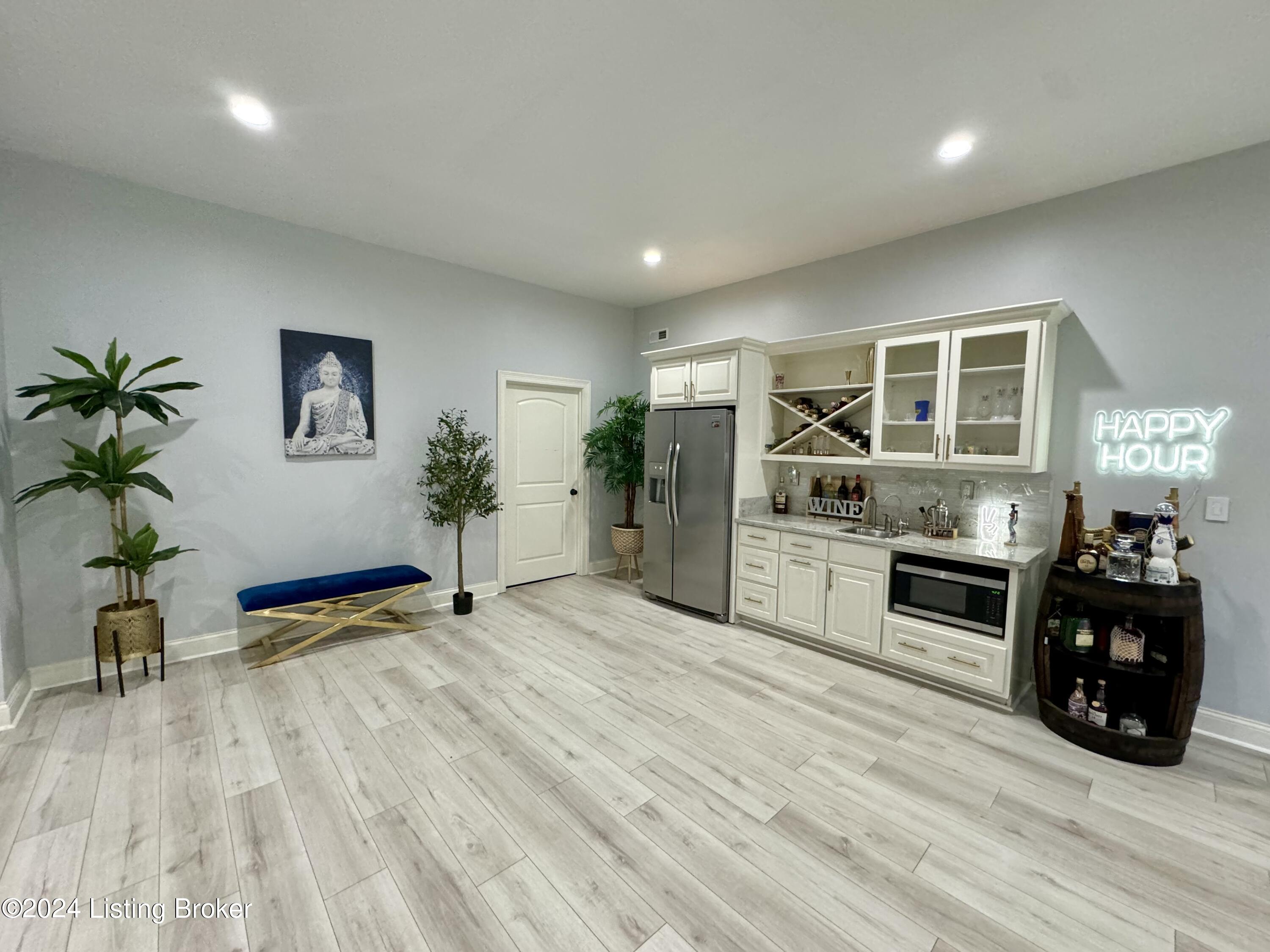 18733 Willington Cir