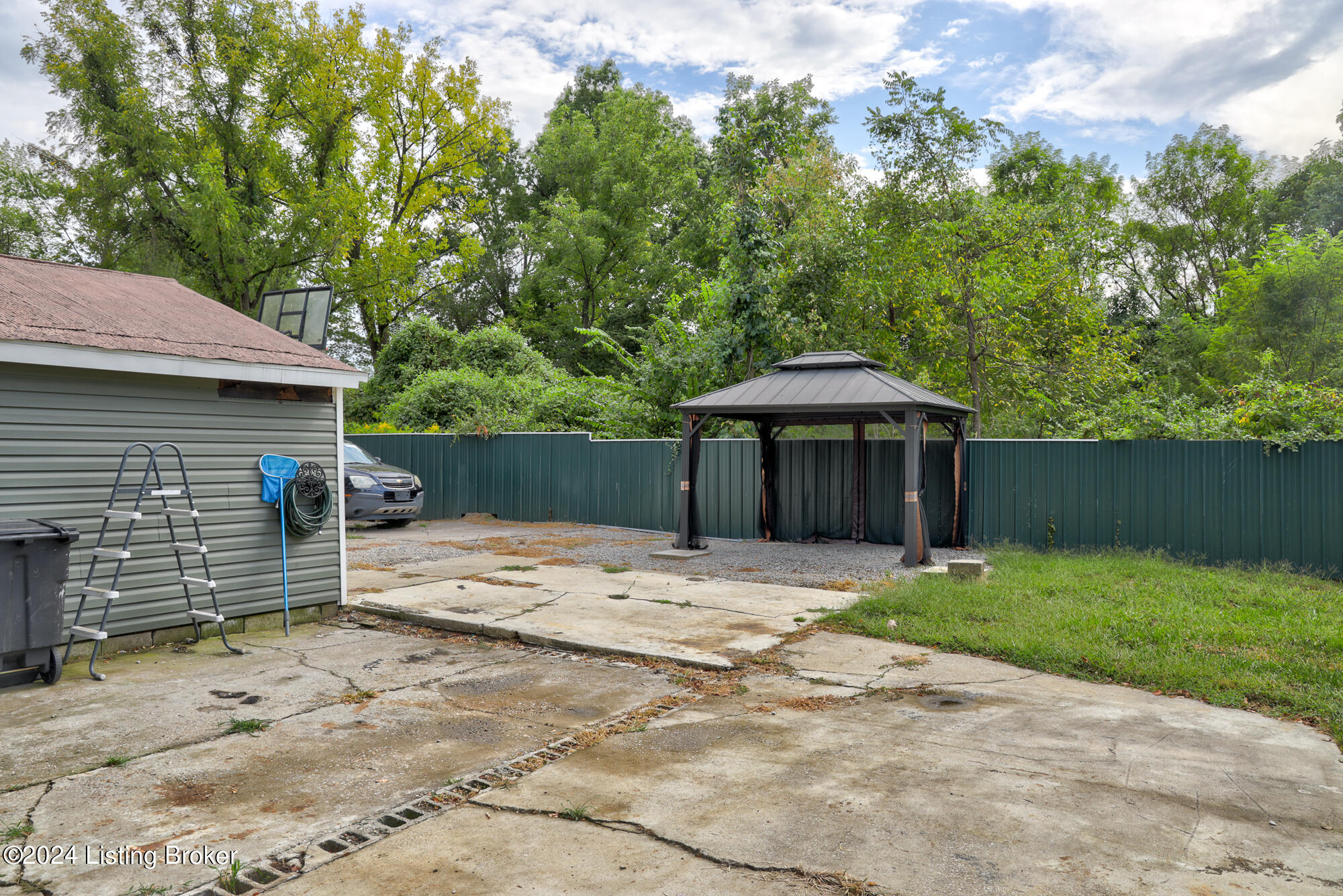 6300 Eureka Ave