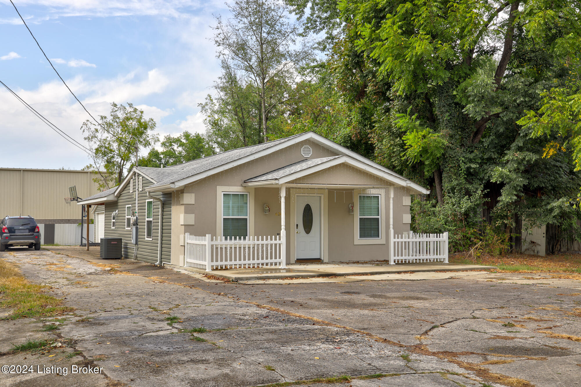 6300 Eureka Ave