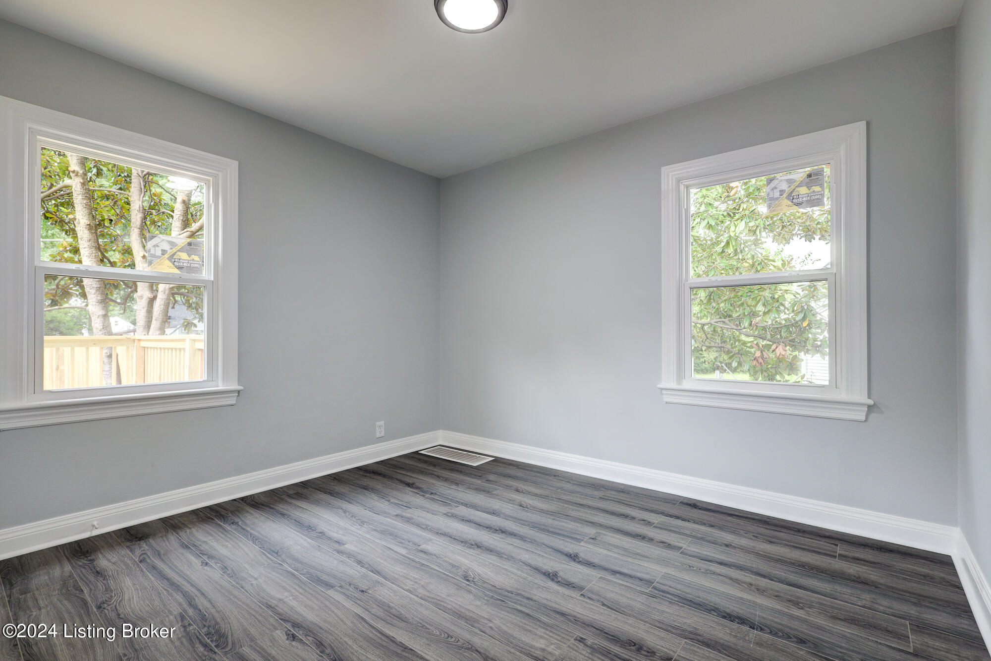 507 Christopher Pl