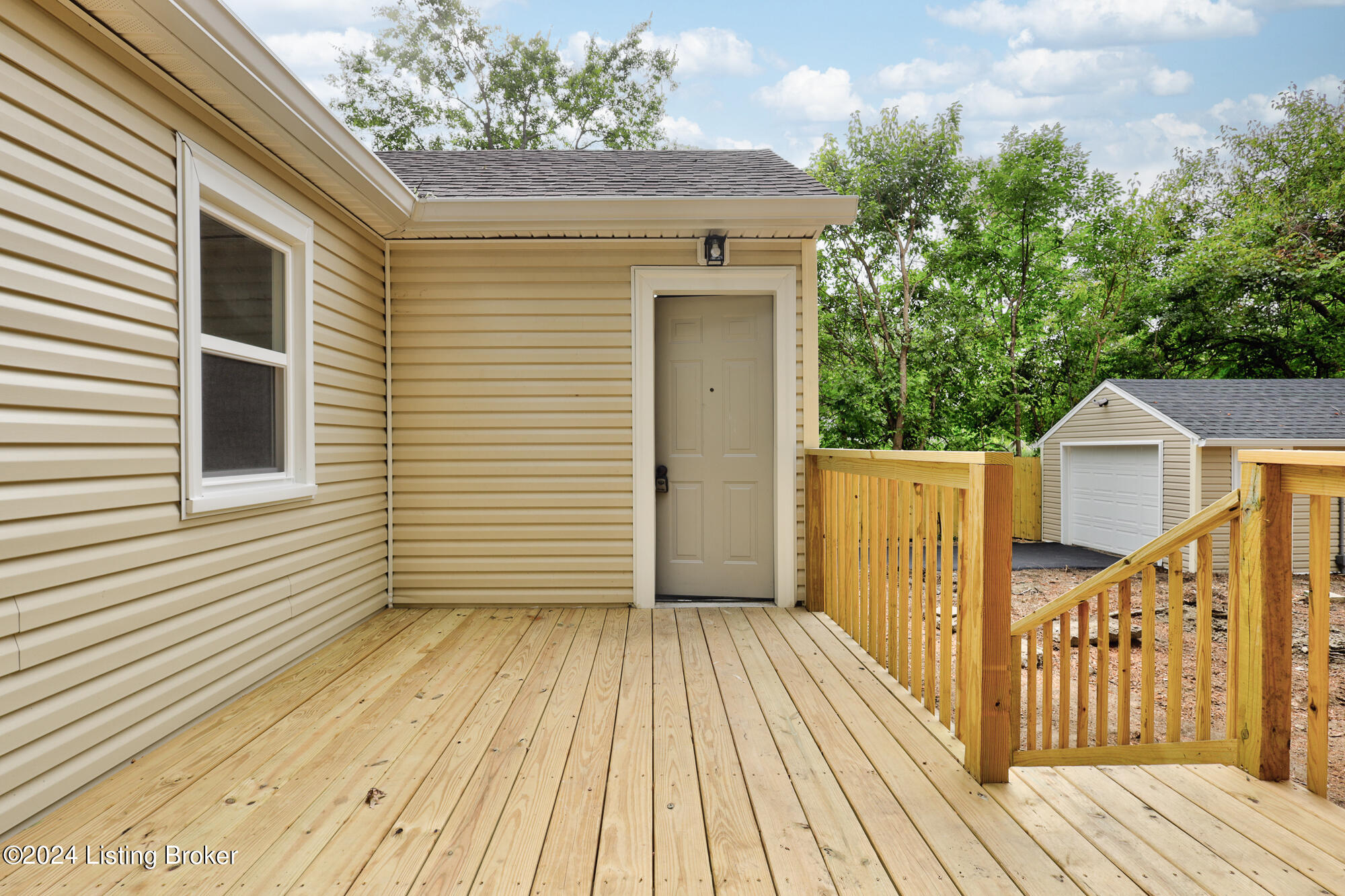 507 Christopher Pl