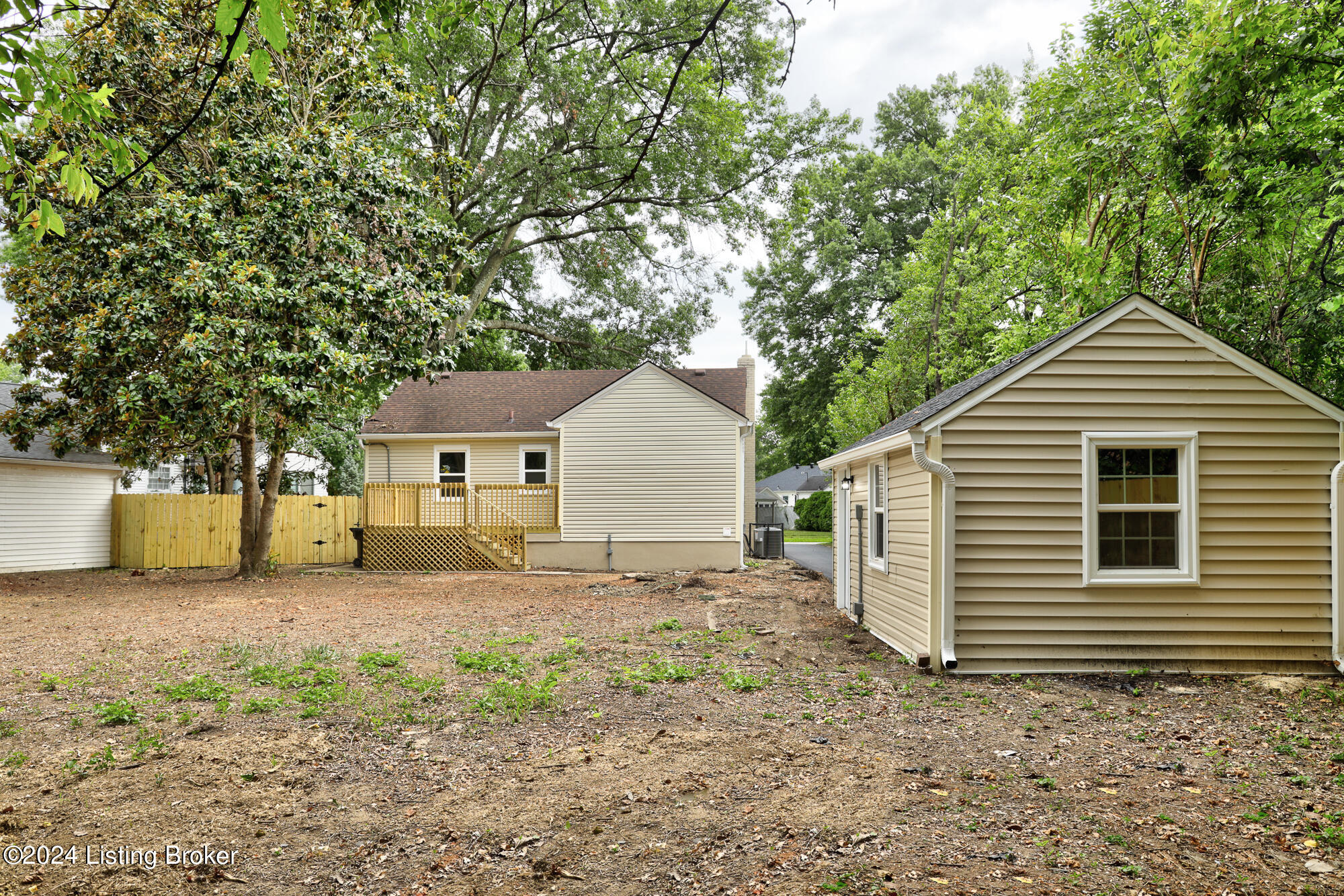 507 Christopher Pl