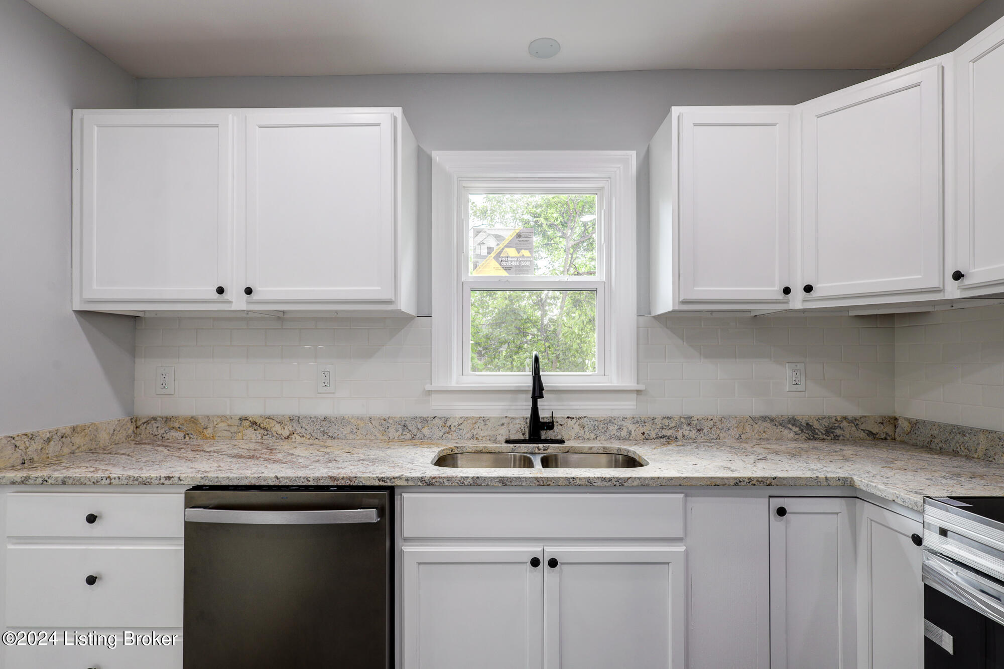 507 Christopher Pl