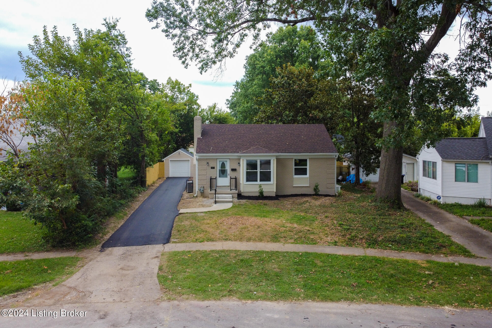 507 Christopher Pl