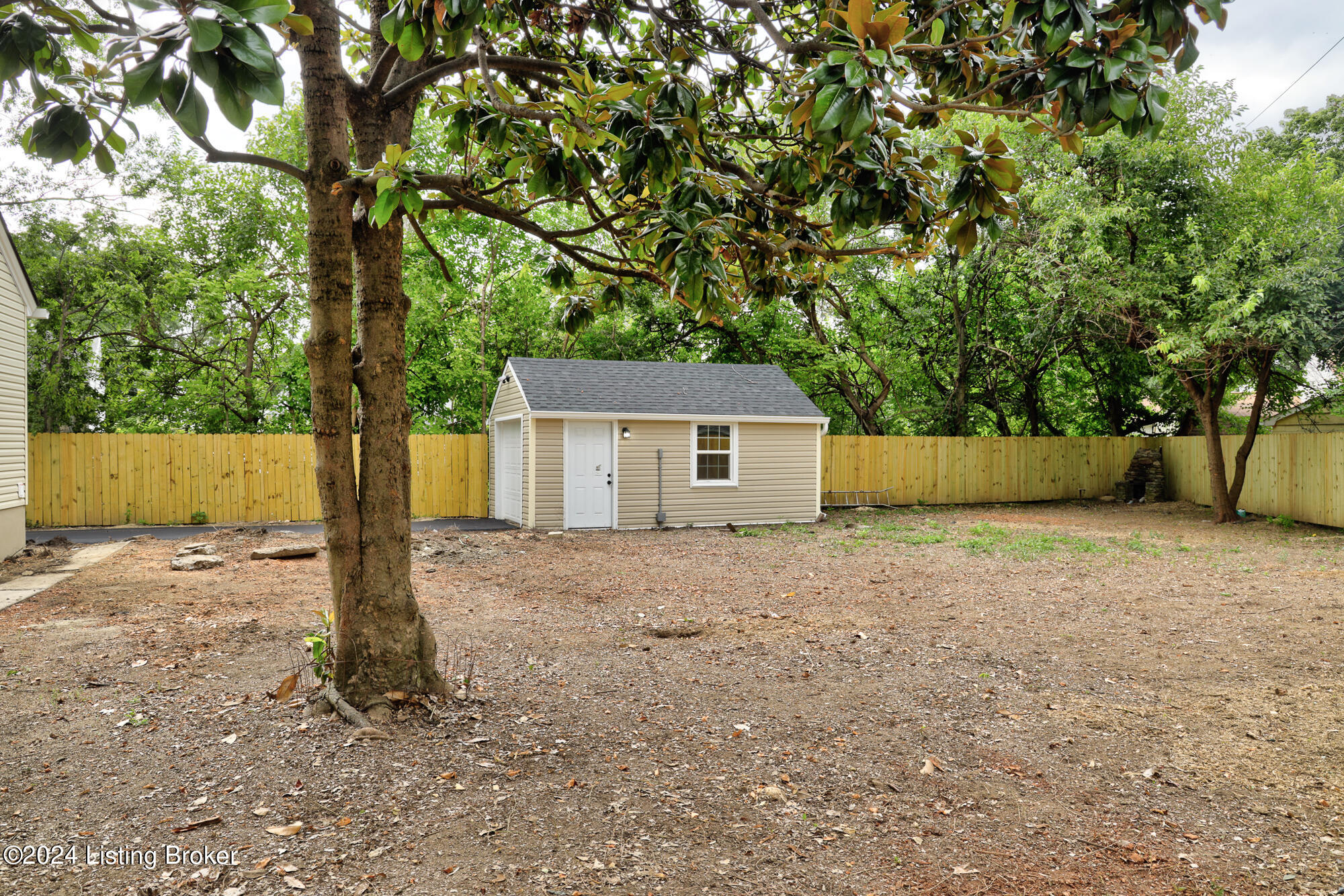 507 Christopher Pl