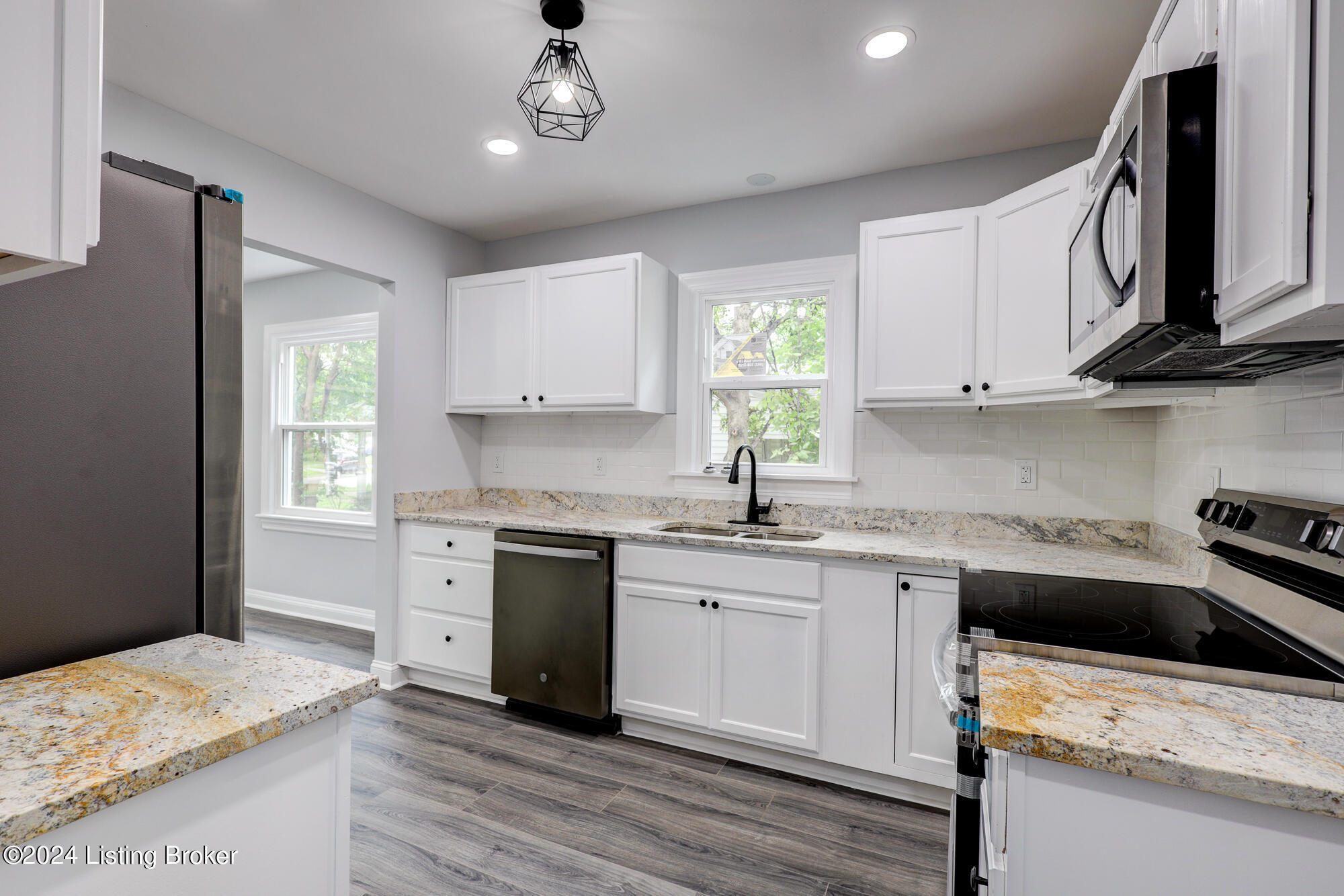 507 Christopher Pl