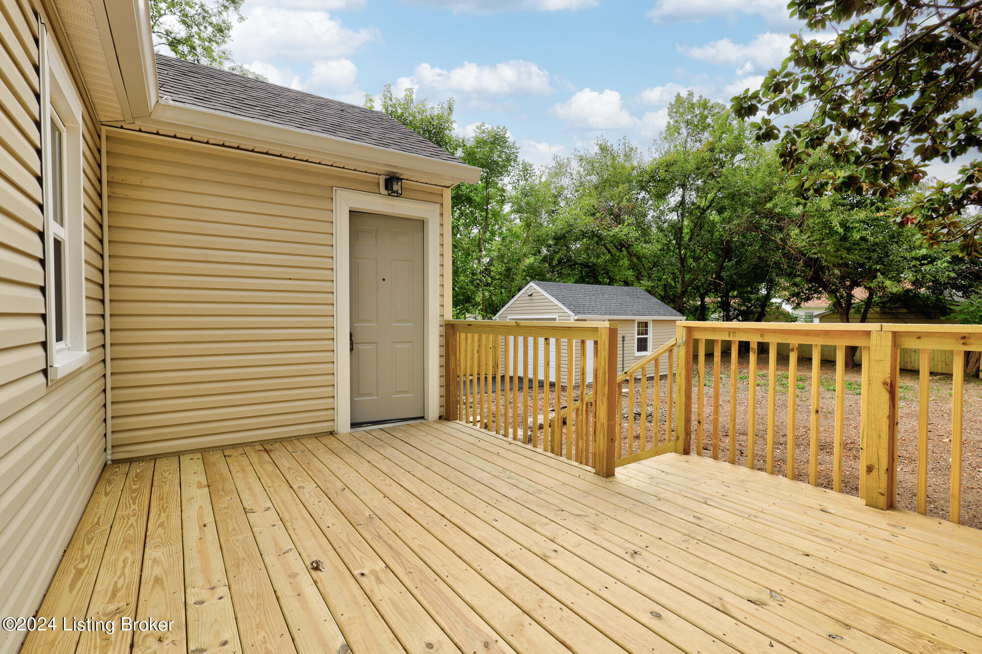 507 Christopher Pl