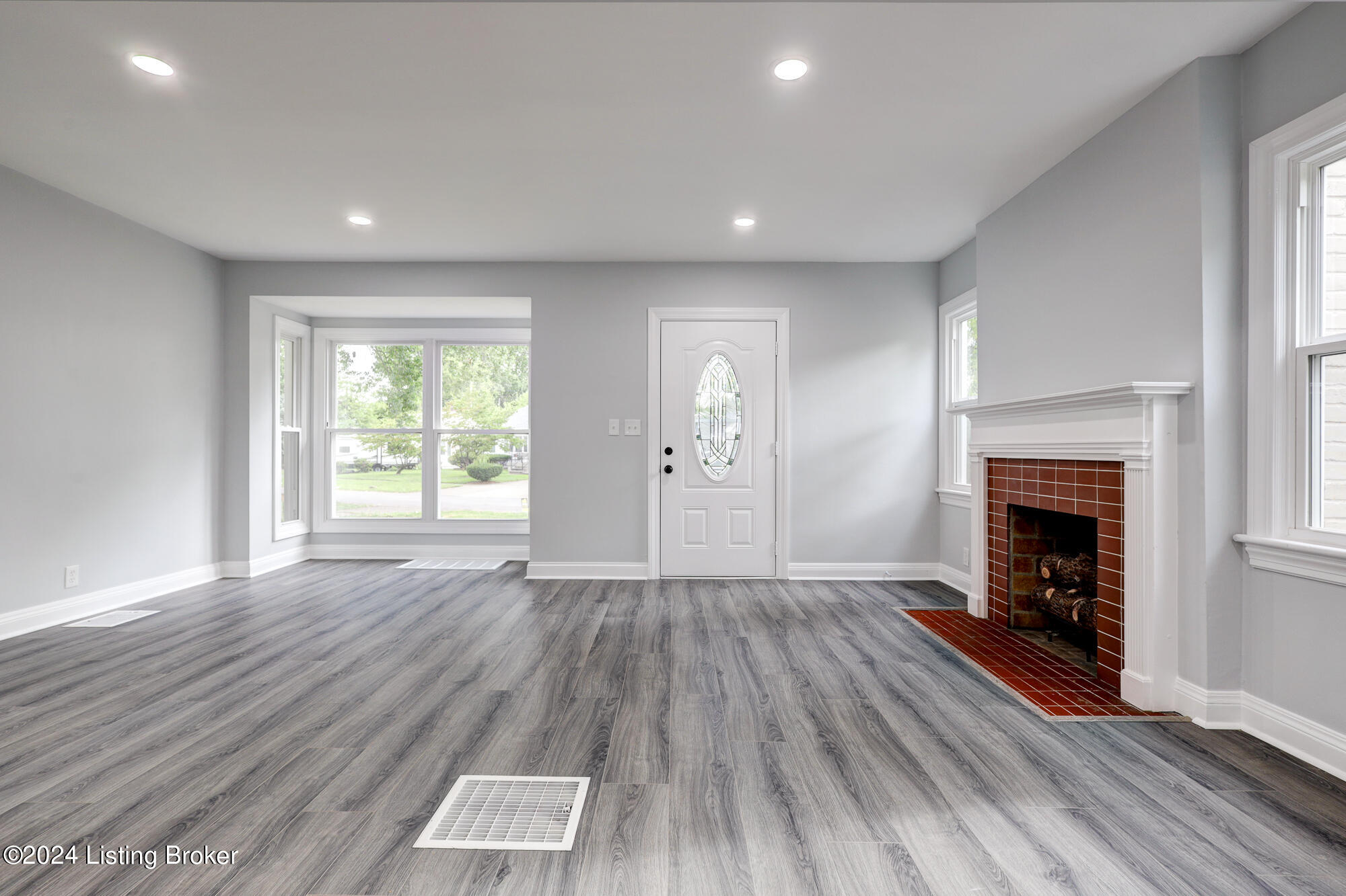 507 Christopher Pl