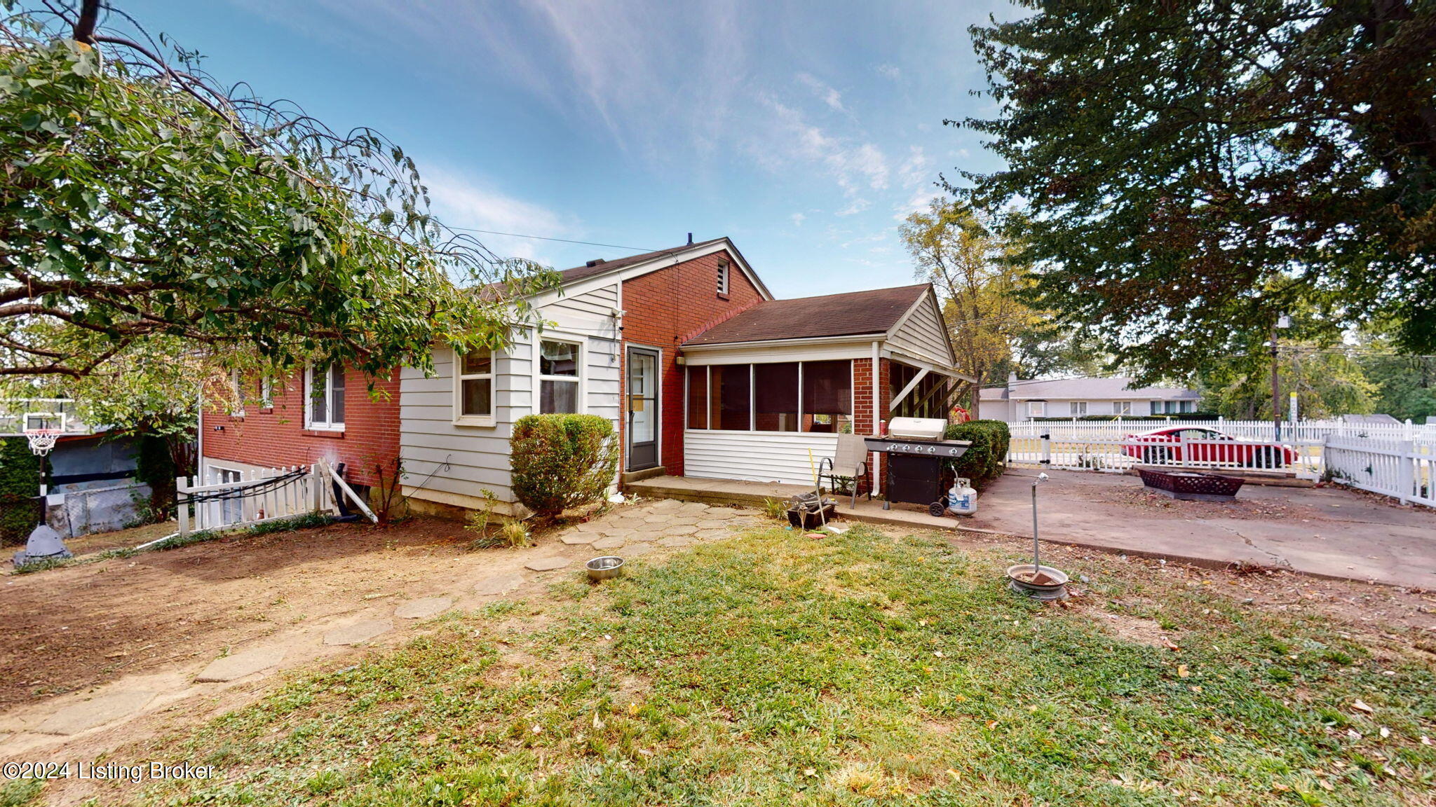 971 Palatka Rd