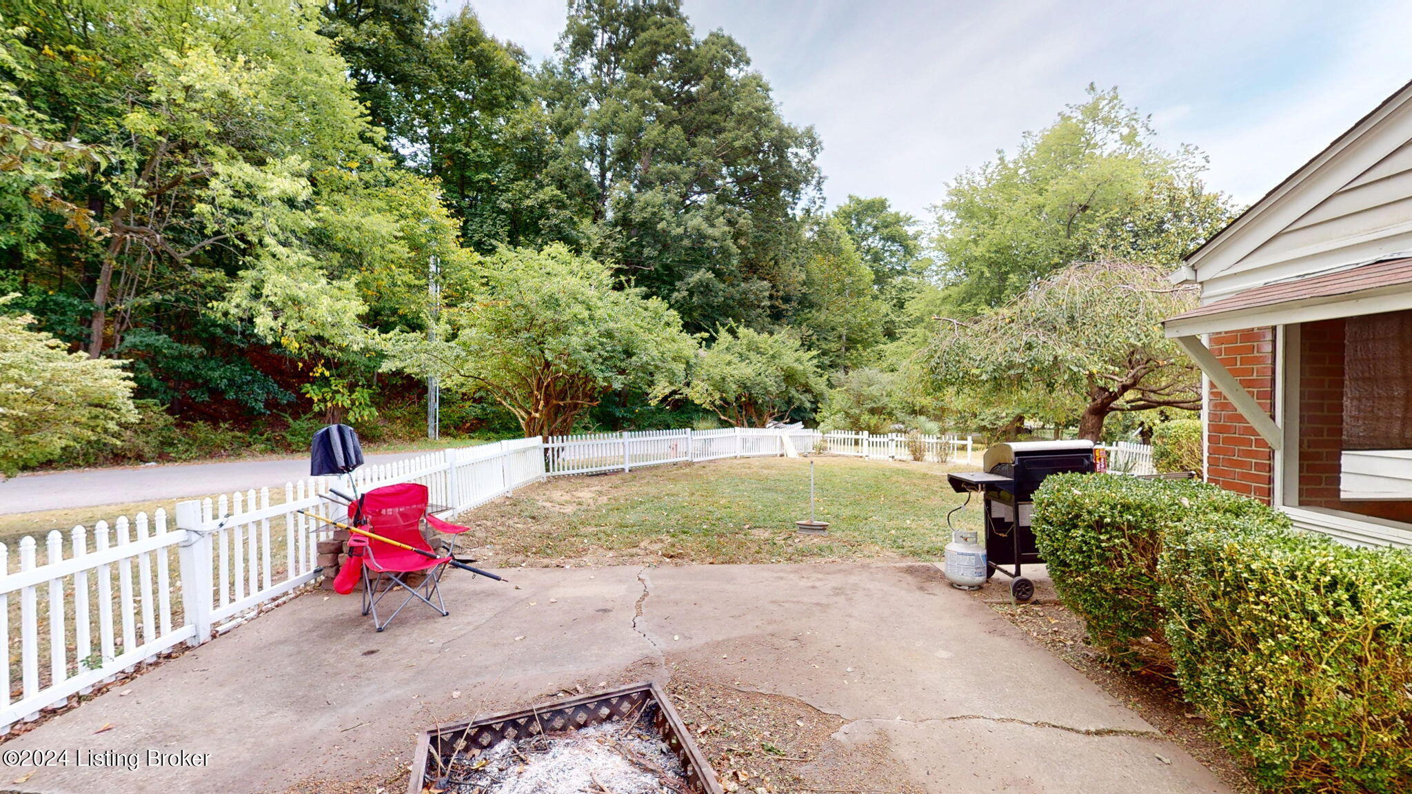 971 Palatka Rd