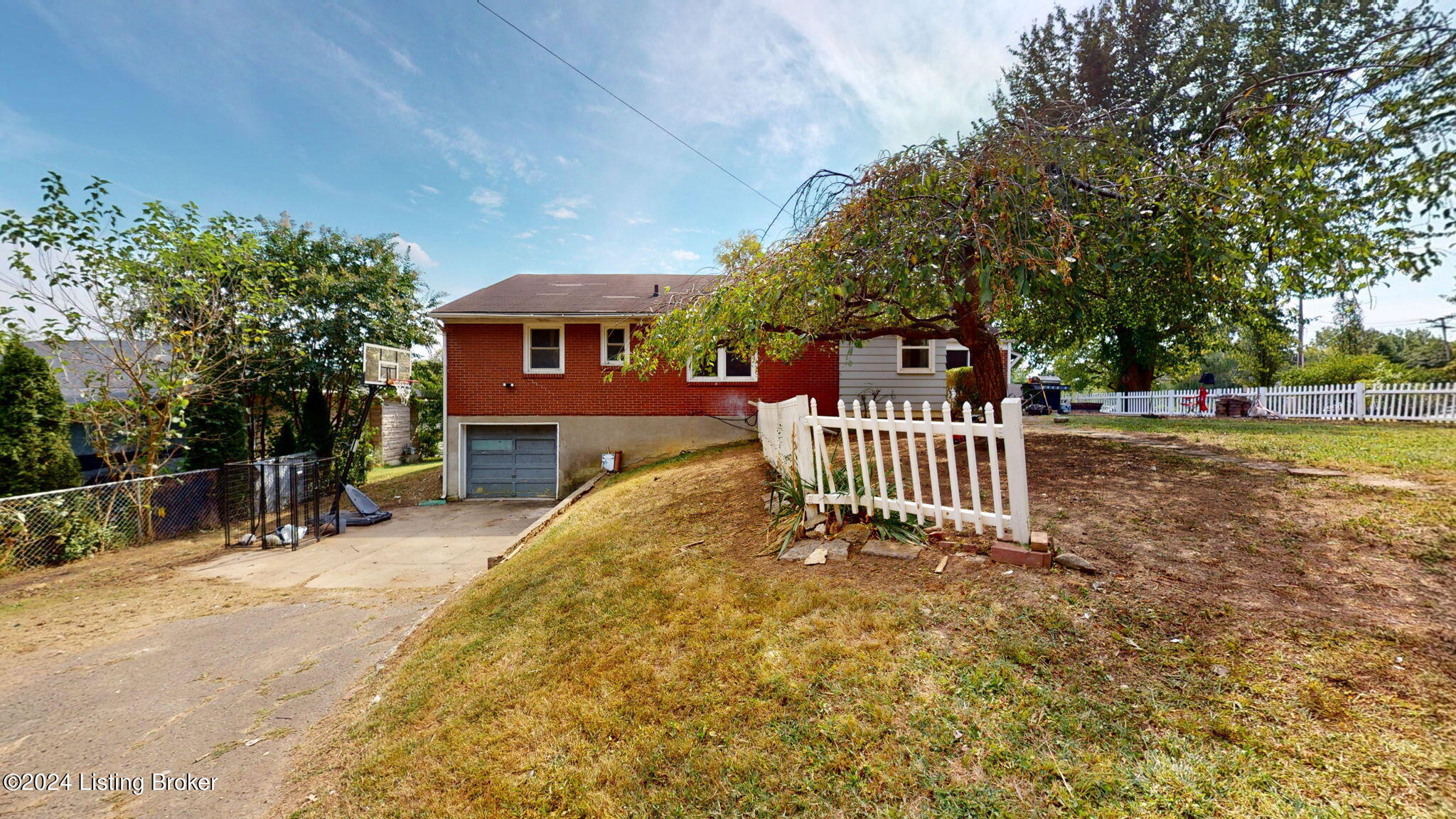 971 Palatka Rd