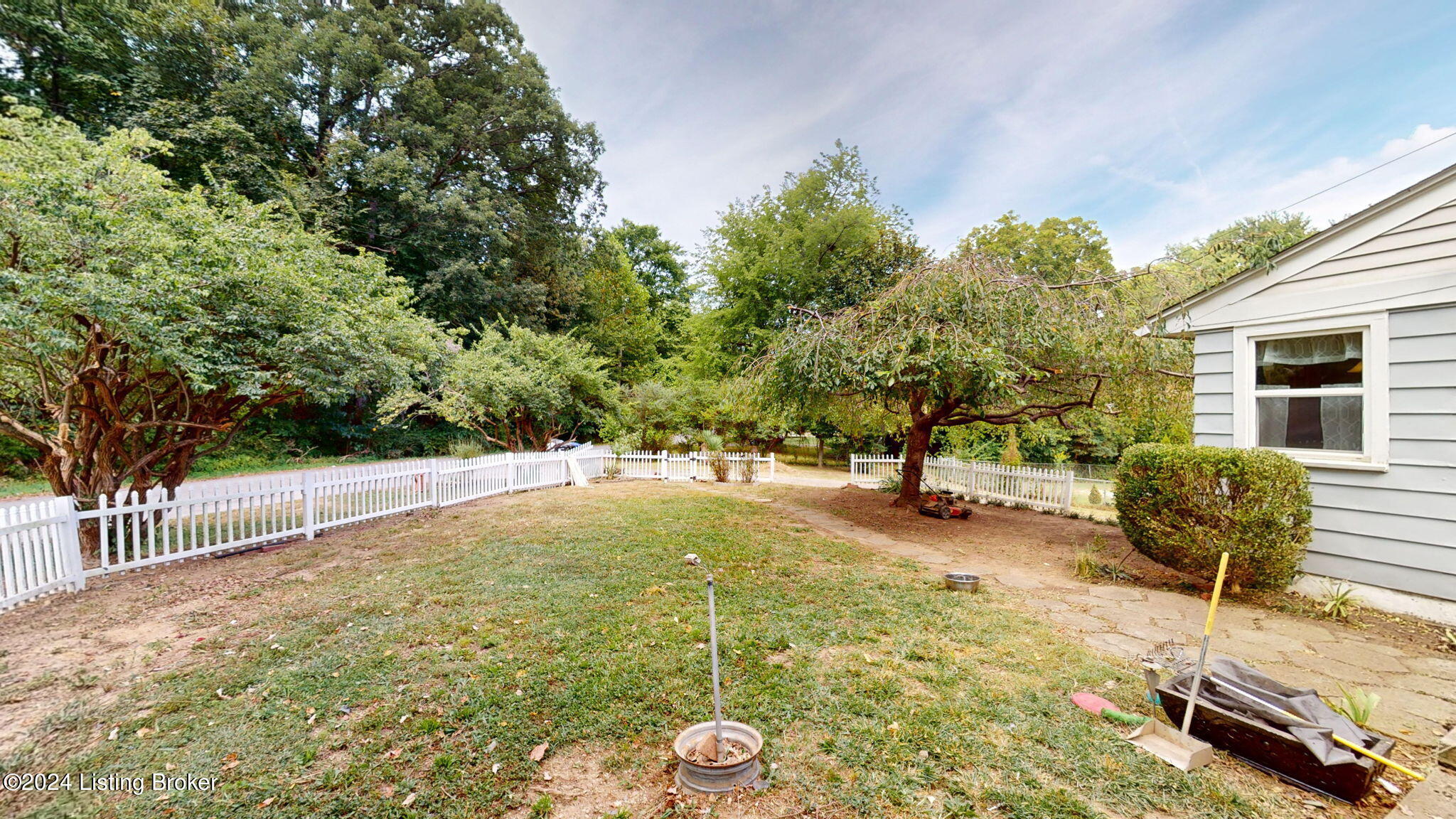 971 Palatka Rd
