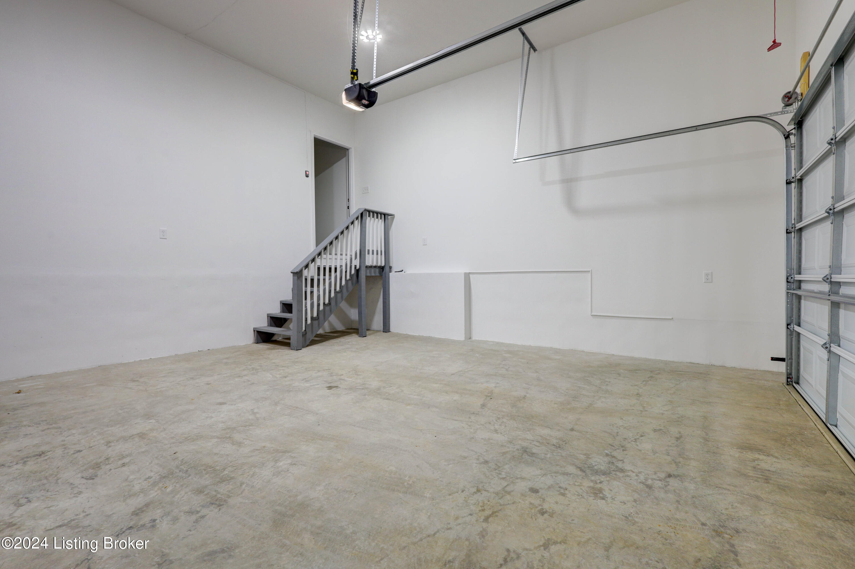 7711 Cottage Cove Way