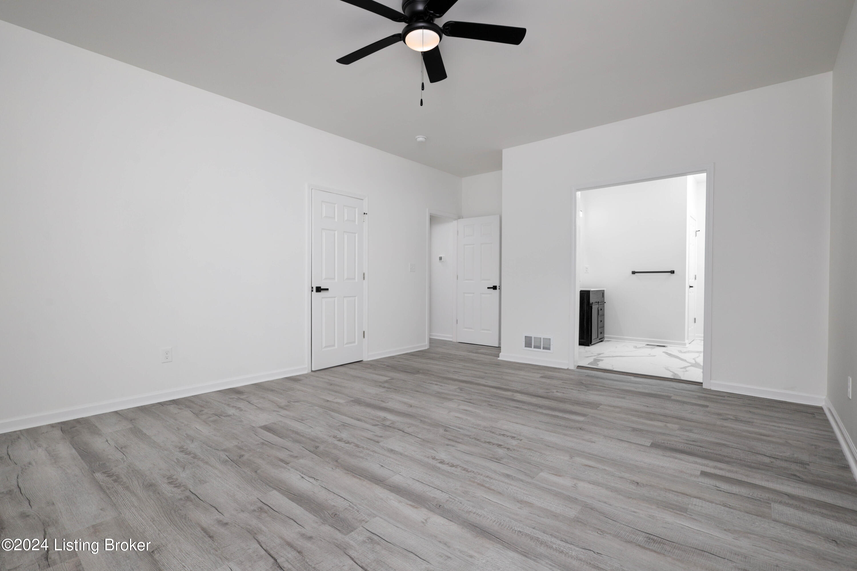 7711 Cottage Cove Way