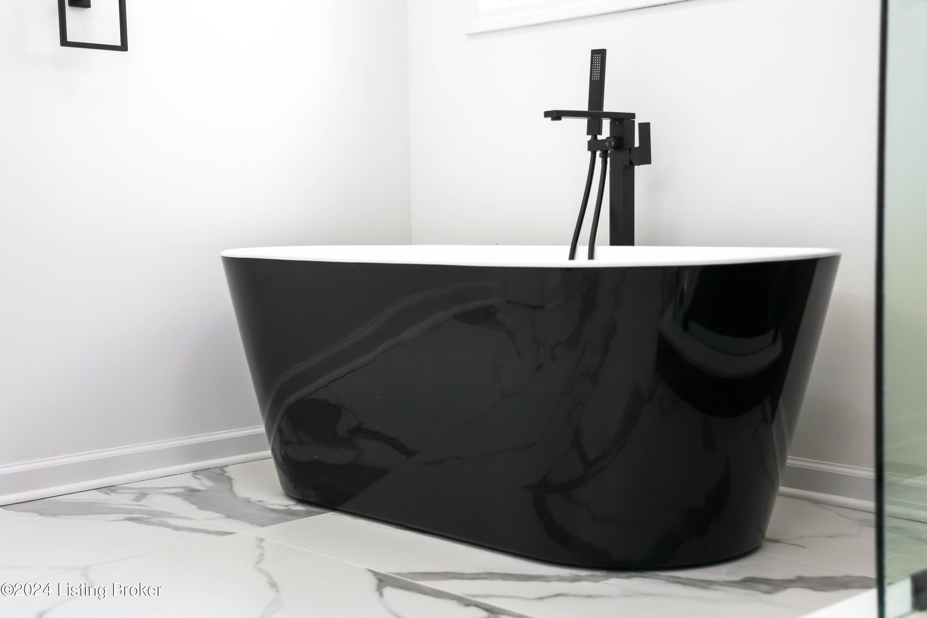 7711 Cottage Cove Way