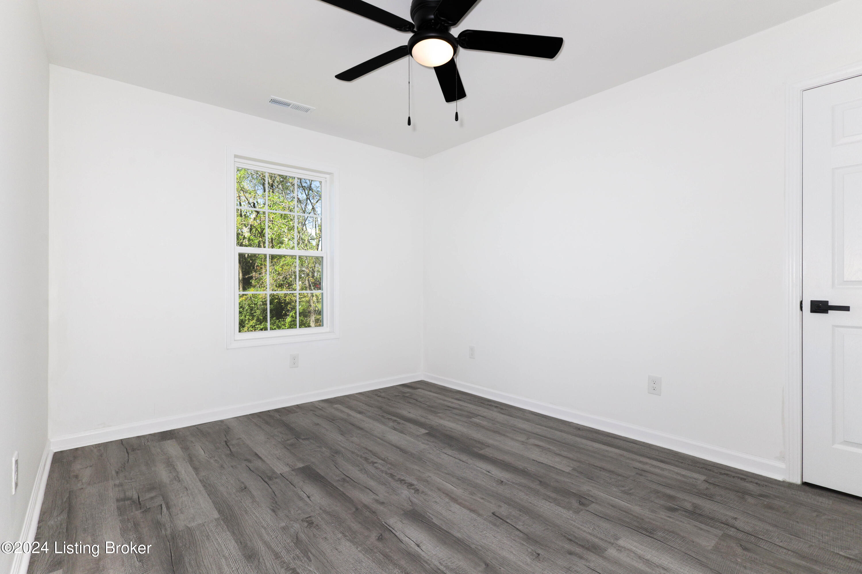 7711 Cottage Cove Way