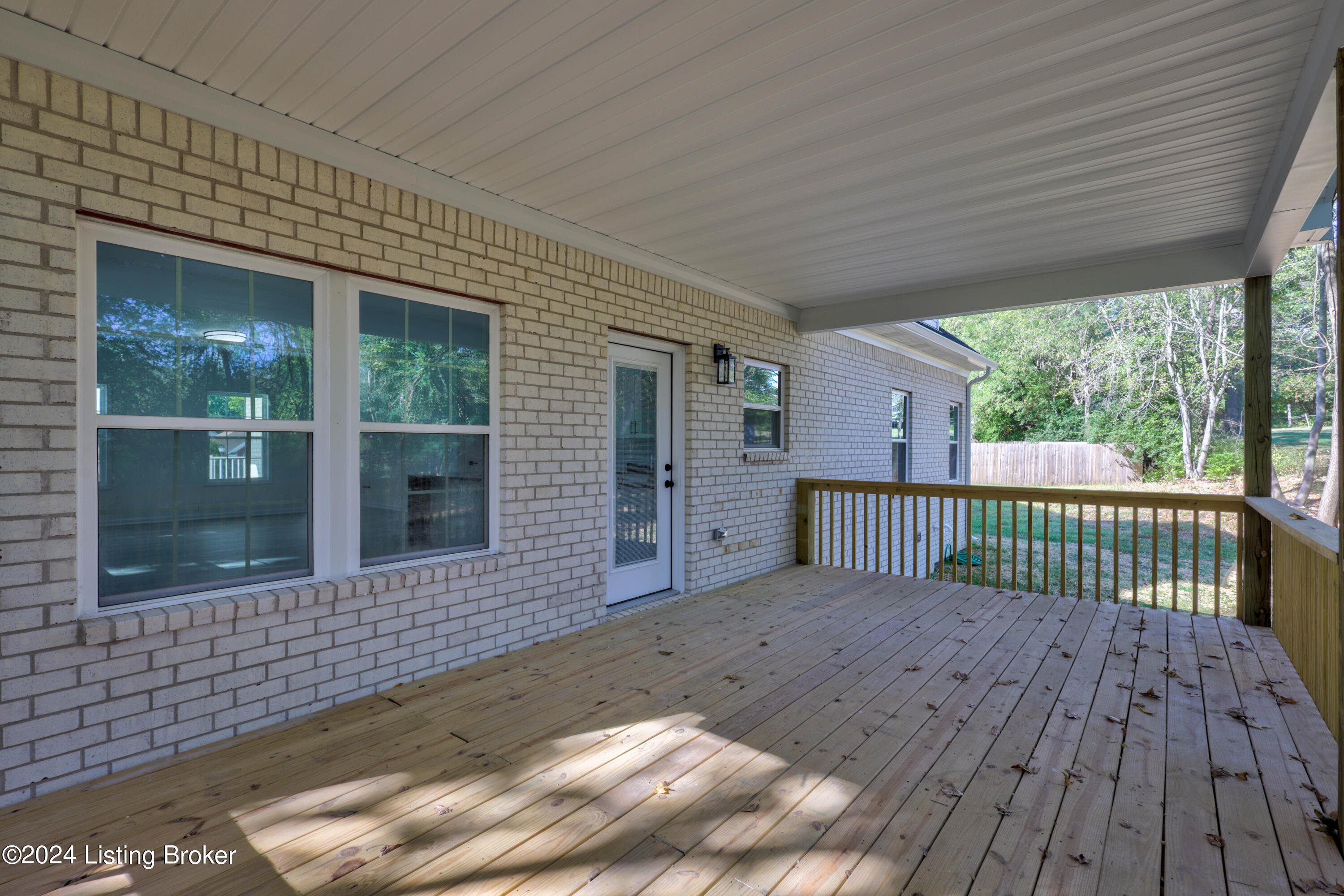 7711 Cottage Cove Way