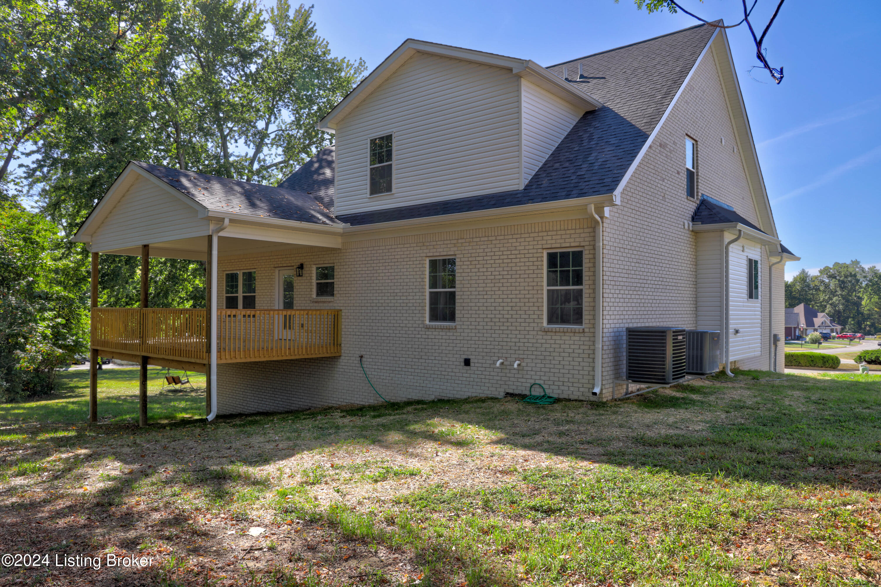 7711 Cottage Cove Way