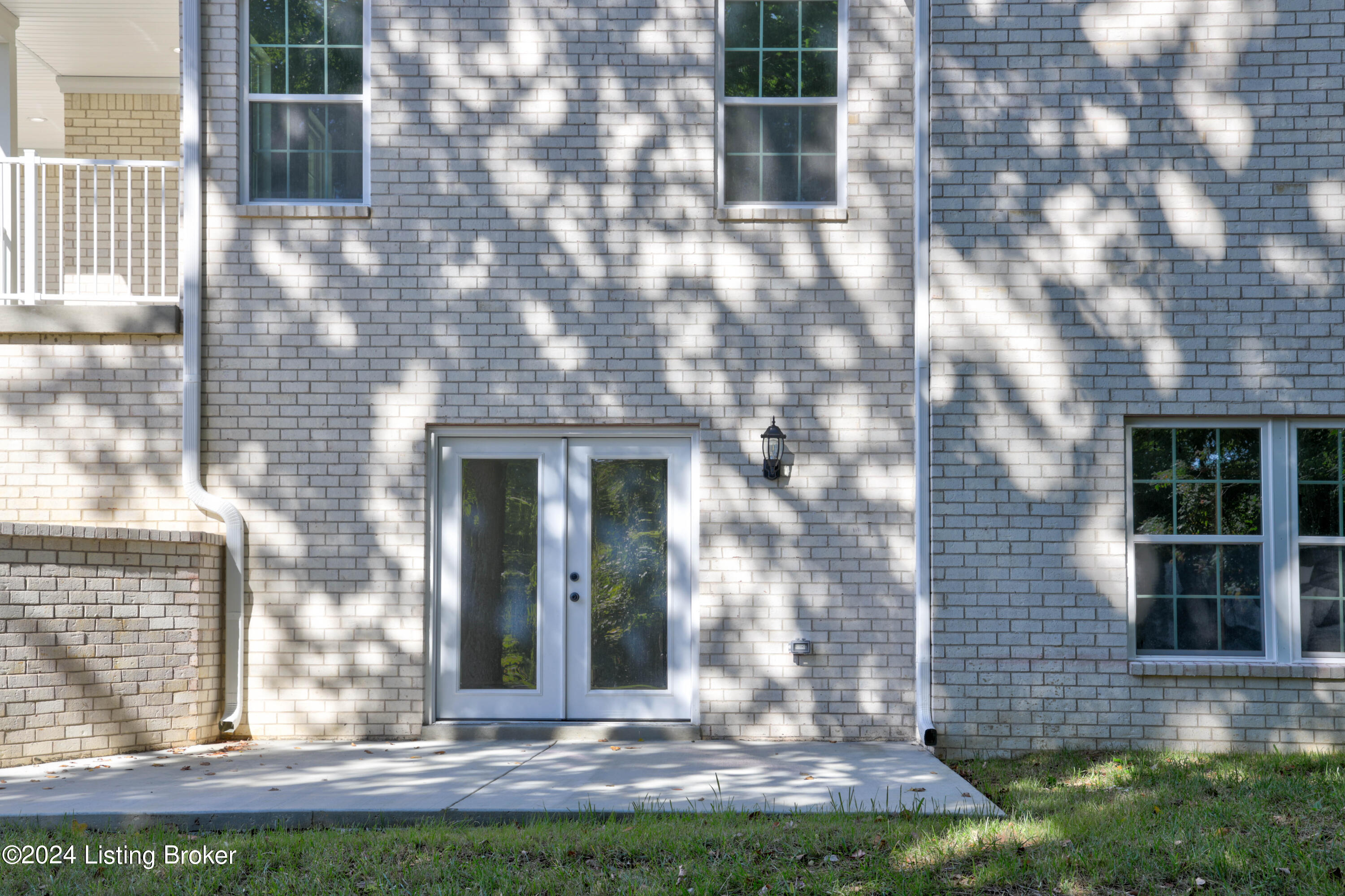 7711 Cottage Cove Way