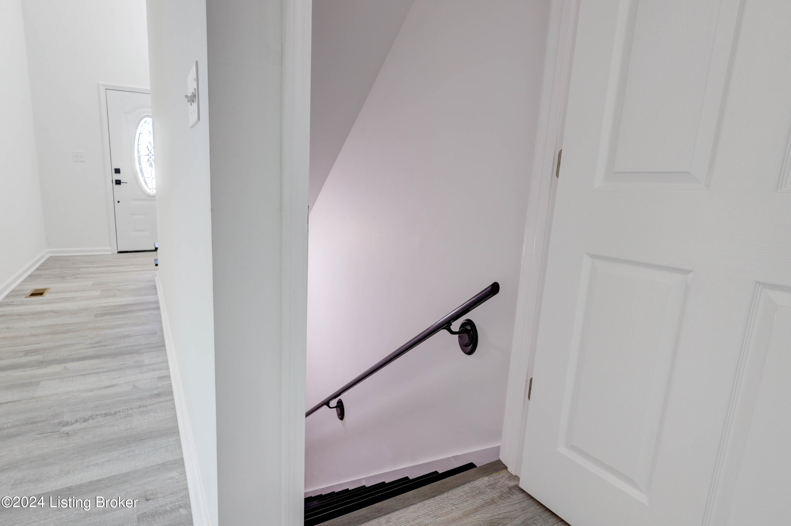 7711 Cottage Cove Way