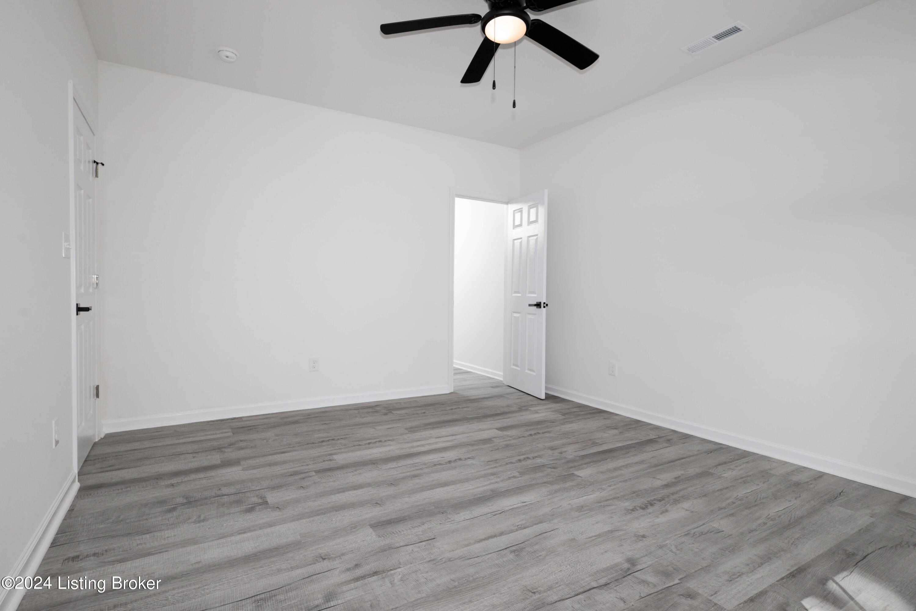 7711 Cottage Cove Way