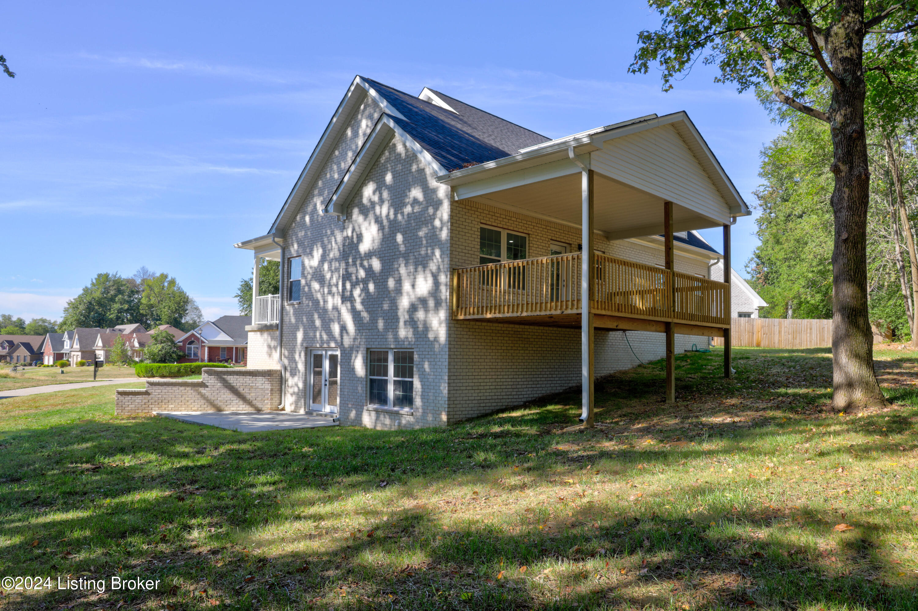 7711 Cottage Cove Way