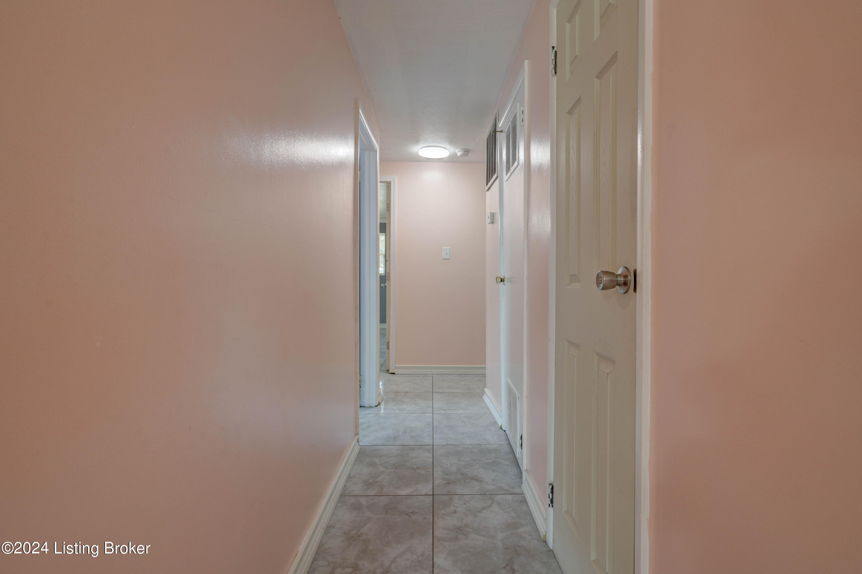 5005 Runic Way