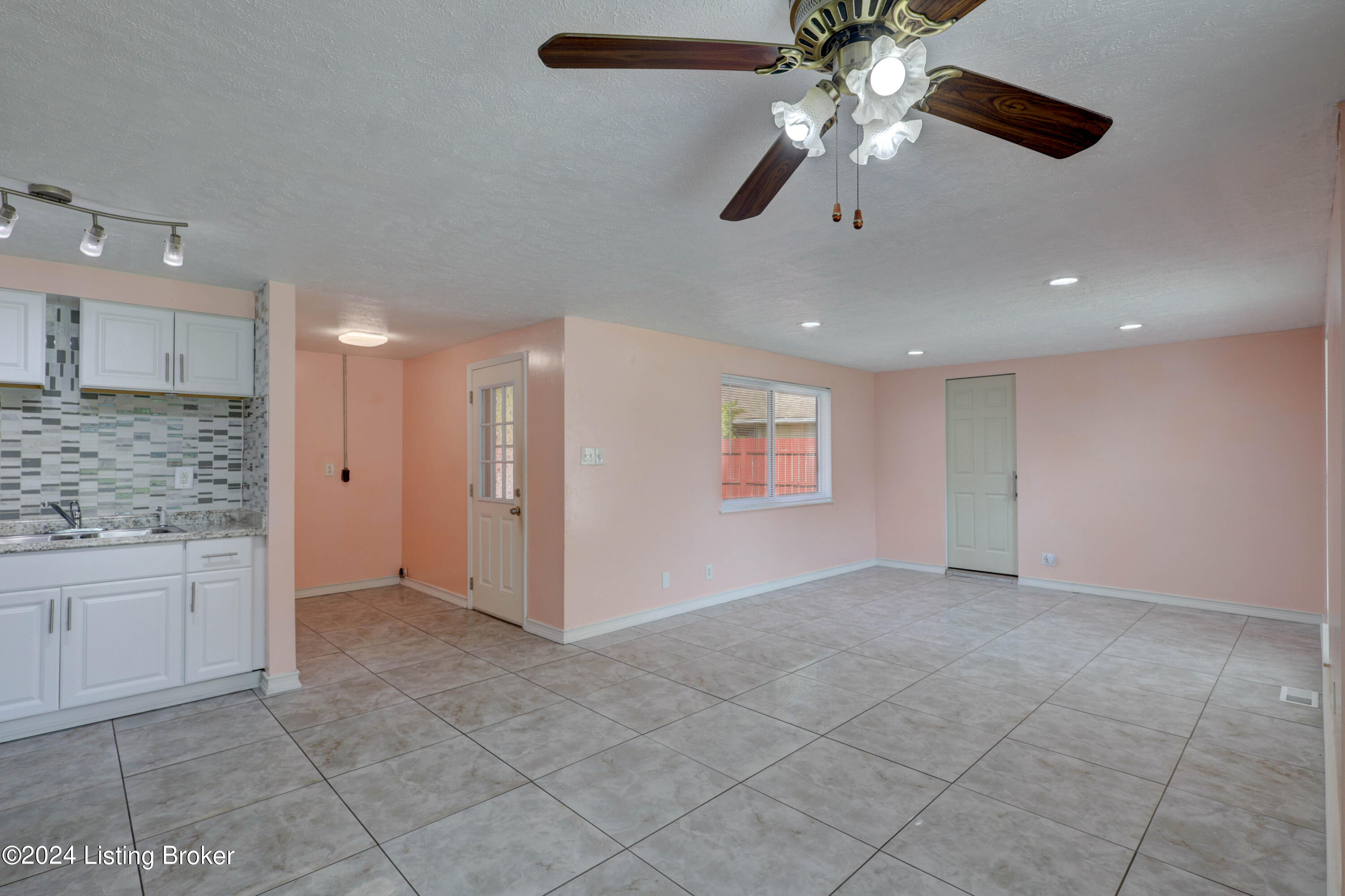 5005 Runic Way
