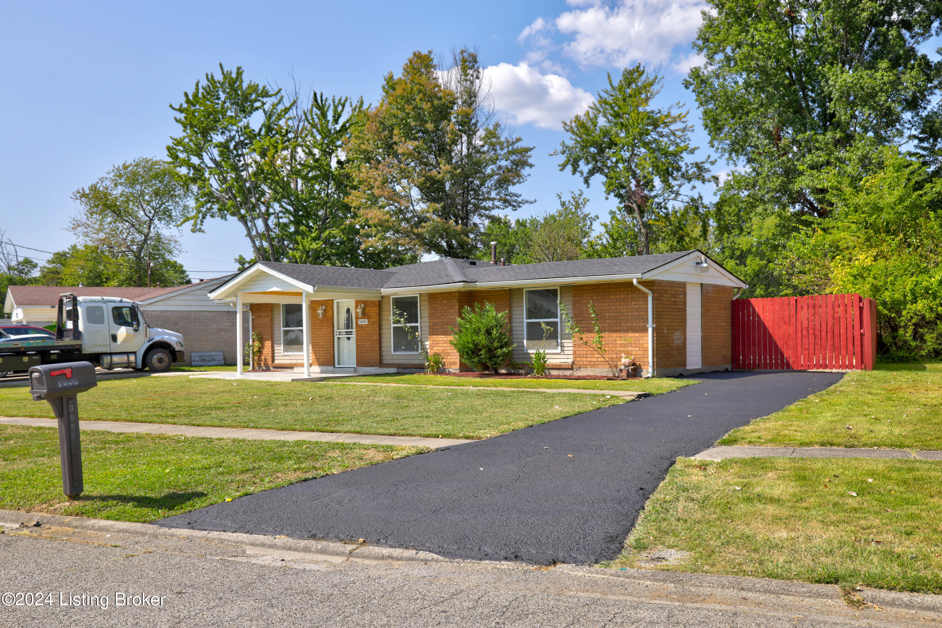 5005 Runic Way