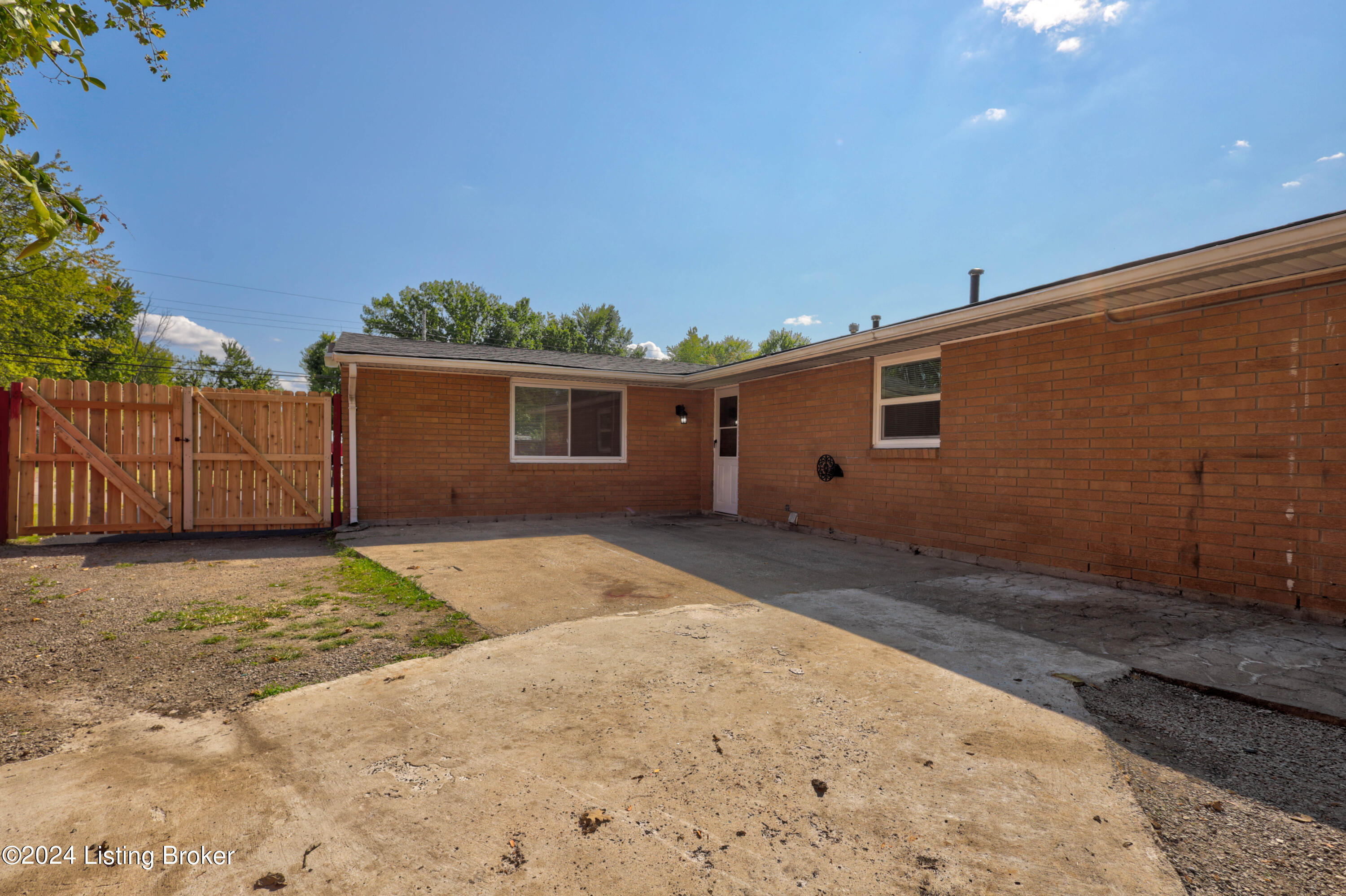 5005 Runic Way