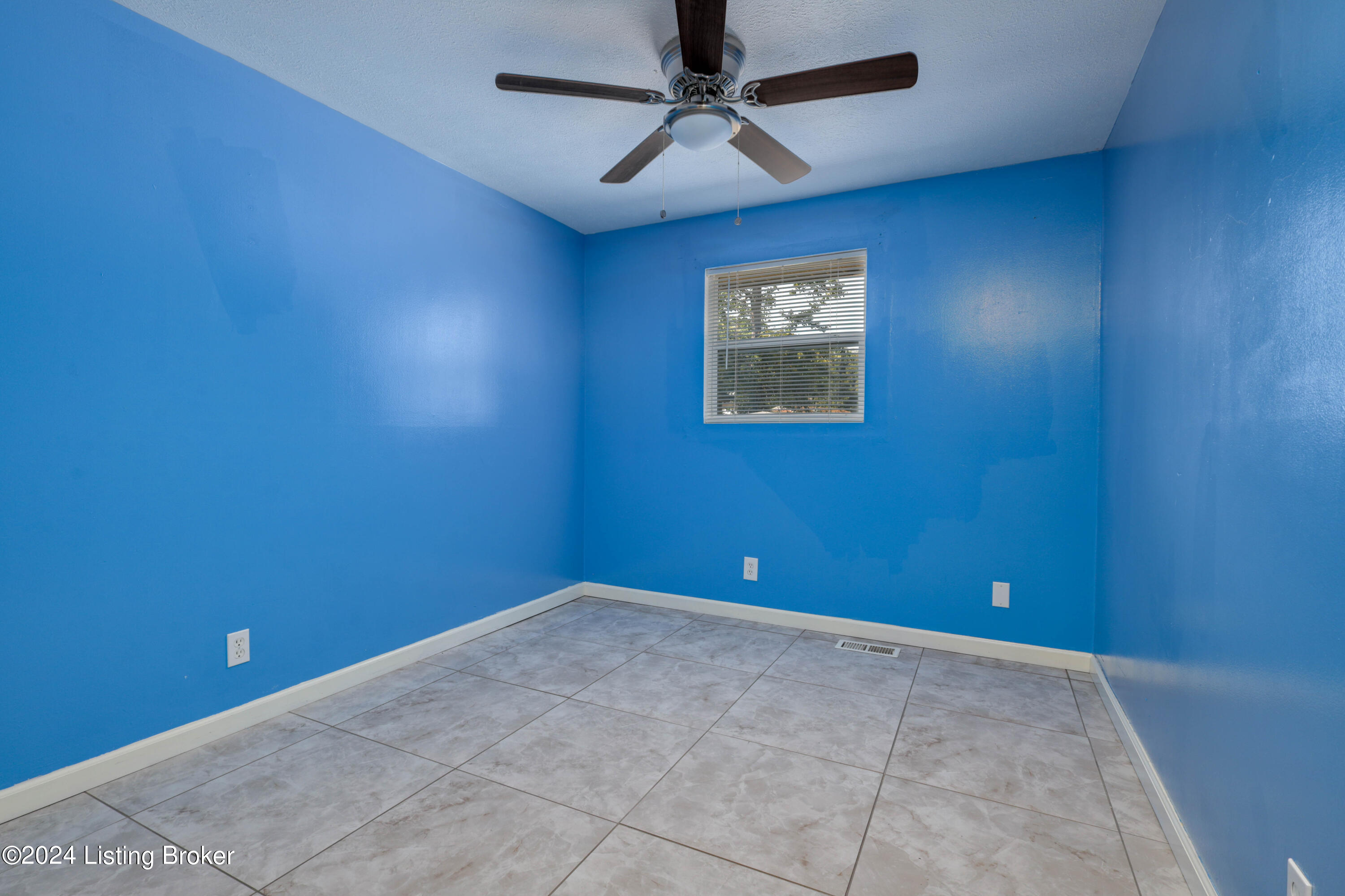 5005 Runic Way