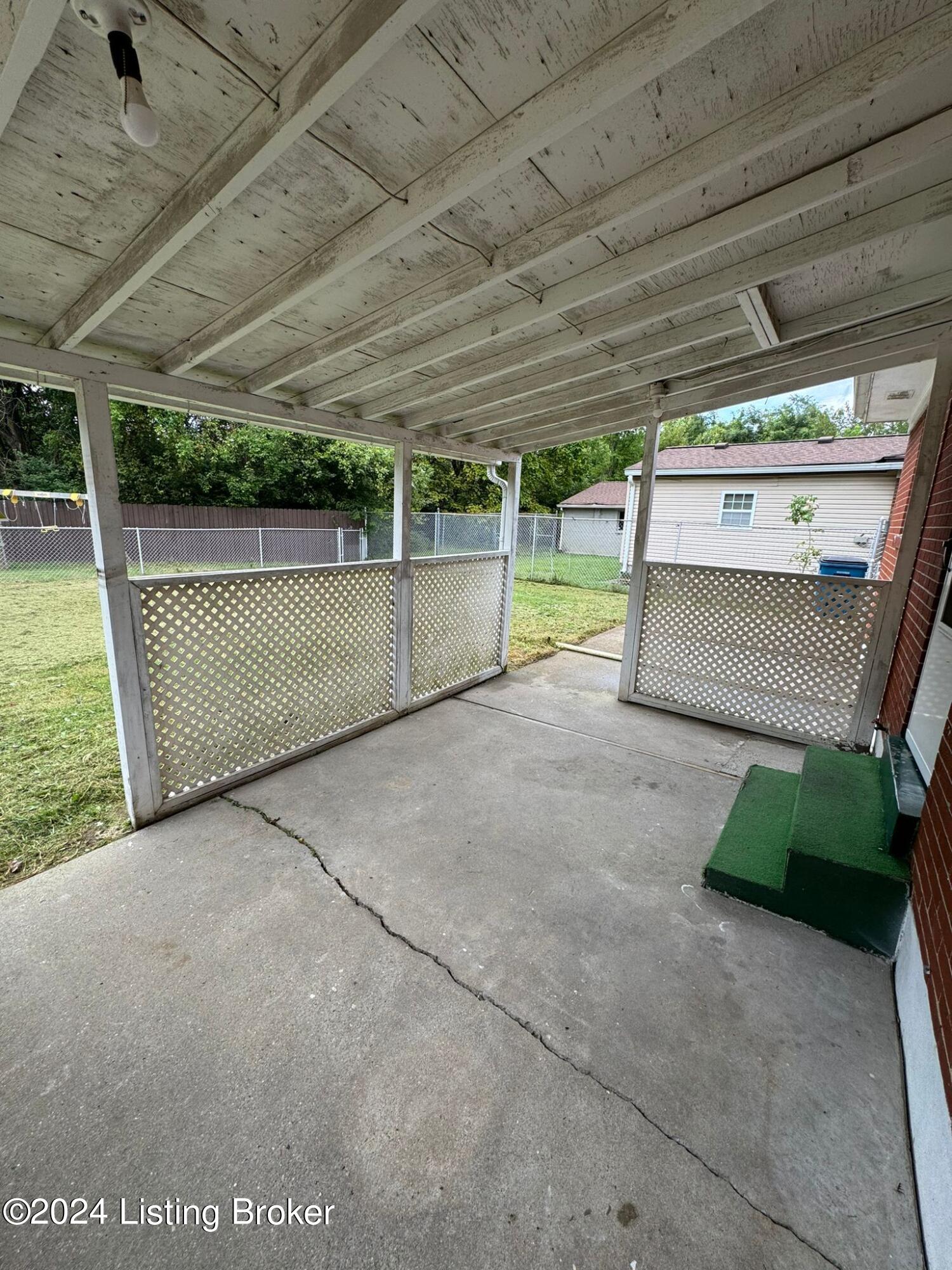 2503 Lamborne Blvd
