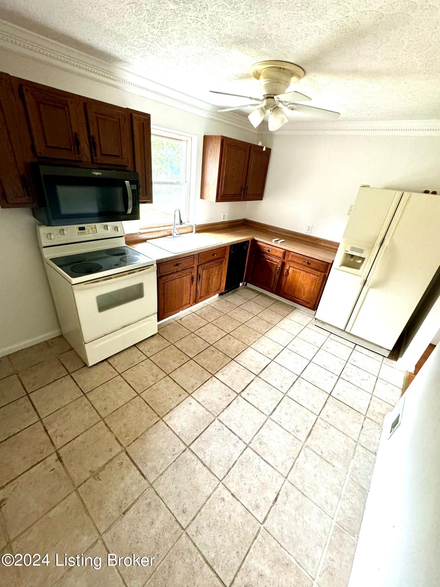 2503 Lamborne Blvd